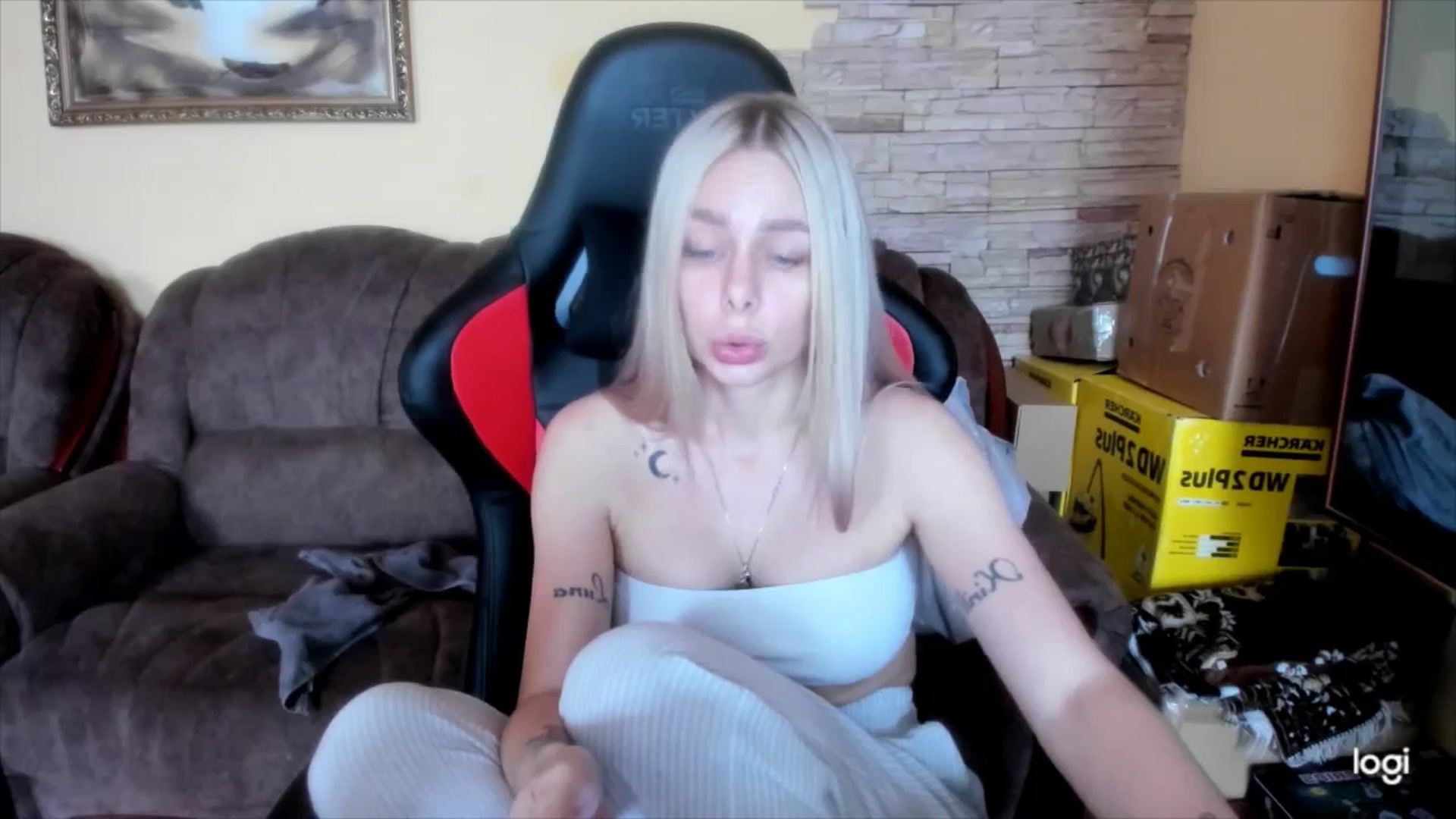 Gallery image thumbnail from YourPupsik's myfreecams stream on, 05/07/2025, 11:11 image 15 of 20