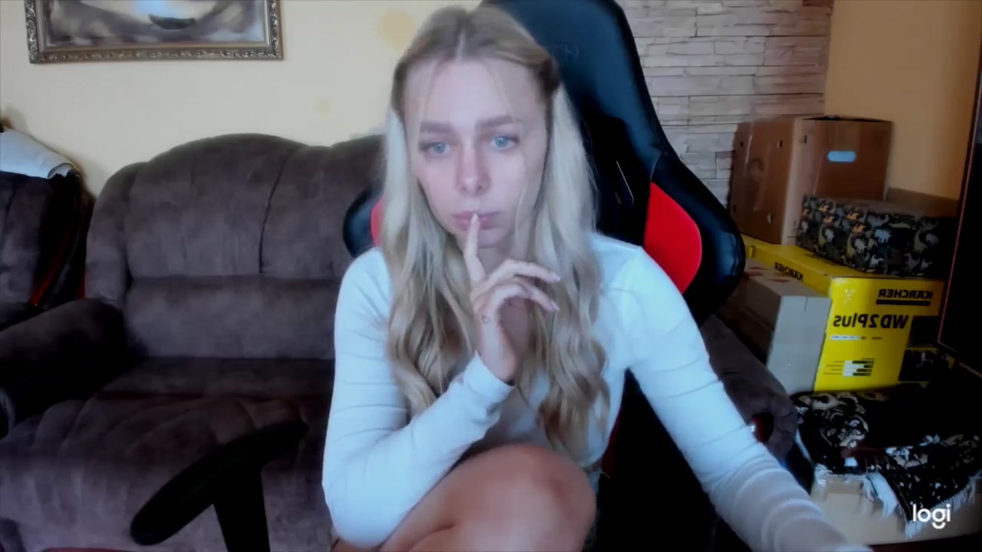 Gallery image thumbnail from YourPupsik's myfreecams stream on, 05/20/2025, 09:39 image 8 of 20