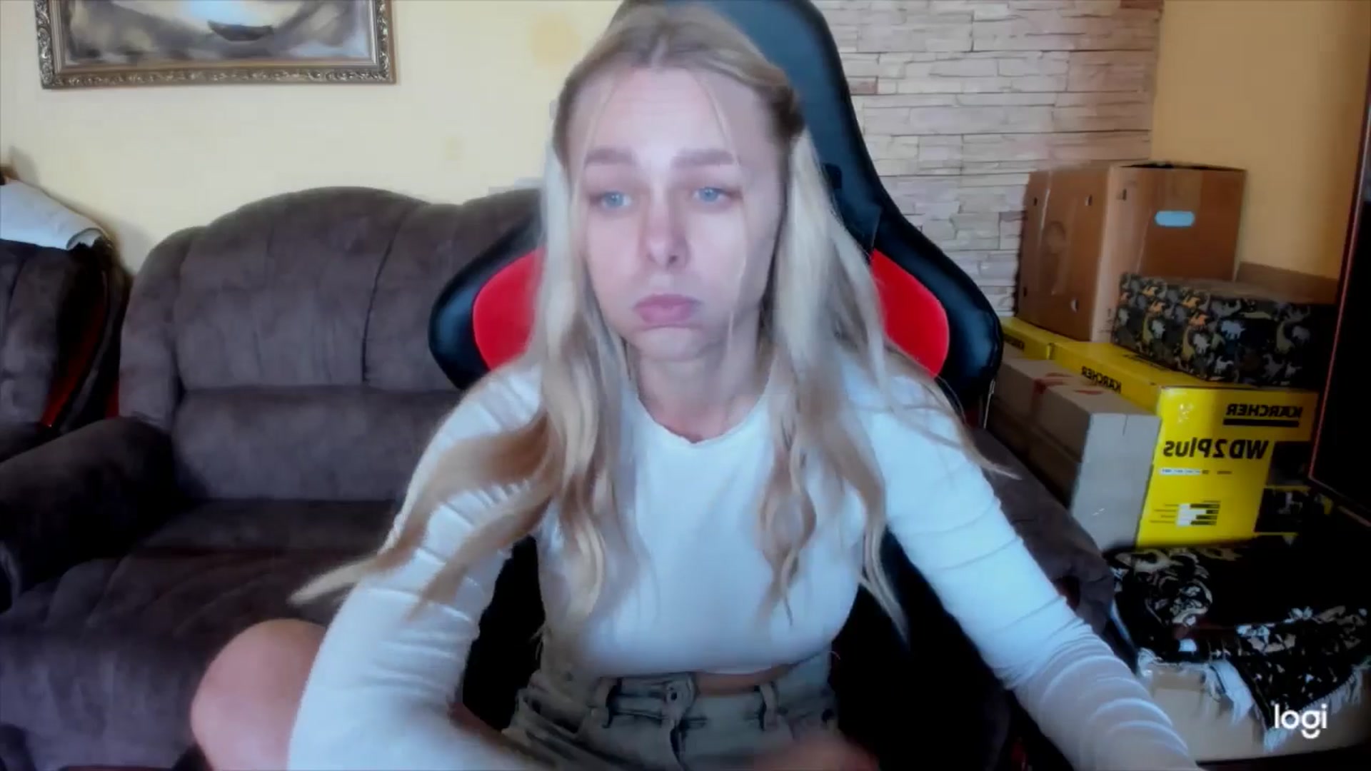 Gallery image thumbnail from YourPupsik's myfreecams stream on, 05/20/2025, 09:39 image 9 of 20