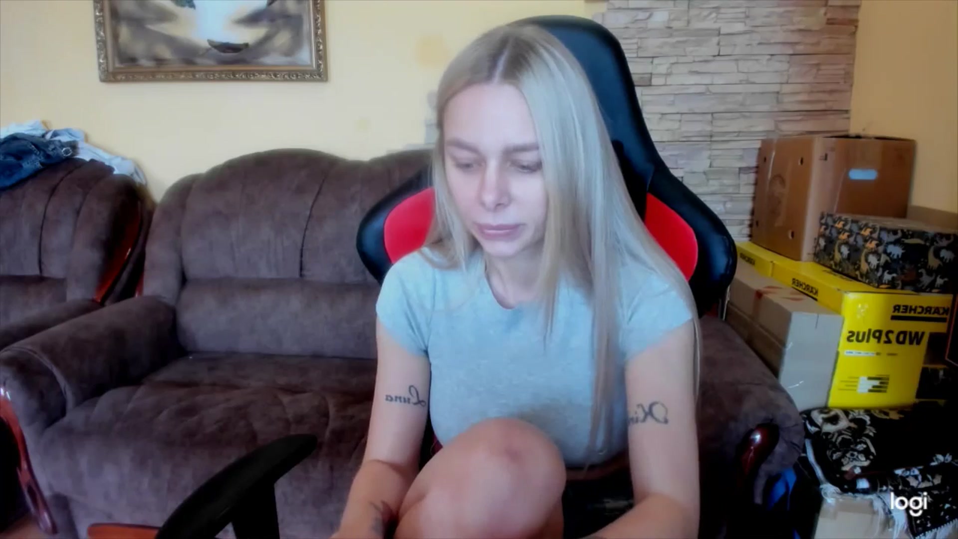 Gallery image thumbnail from YourPupsik's myfreecams stream on, 05/27/2025, 10:01 image 8 of 20