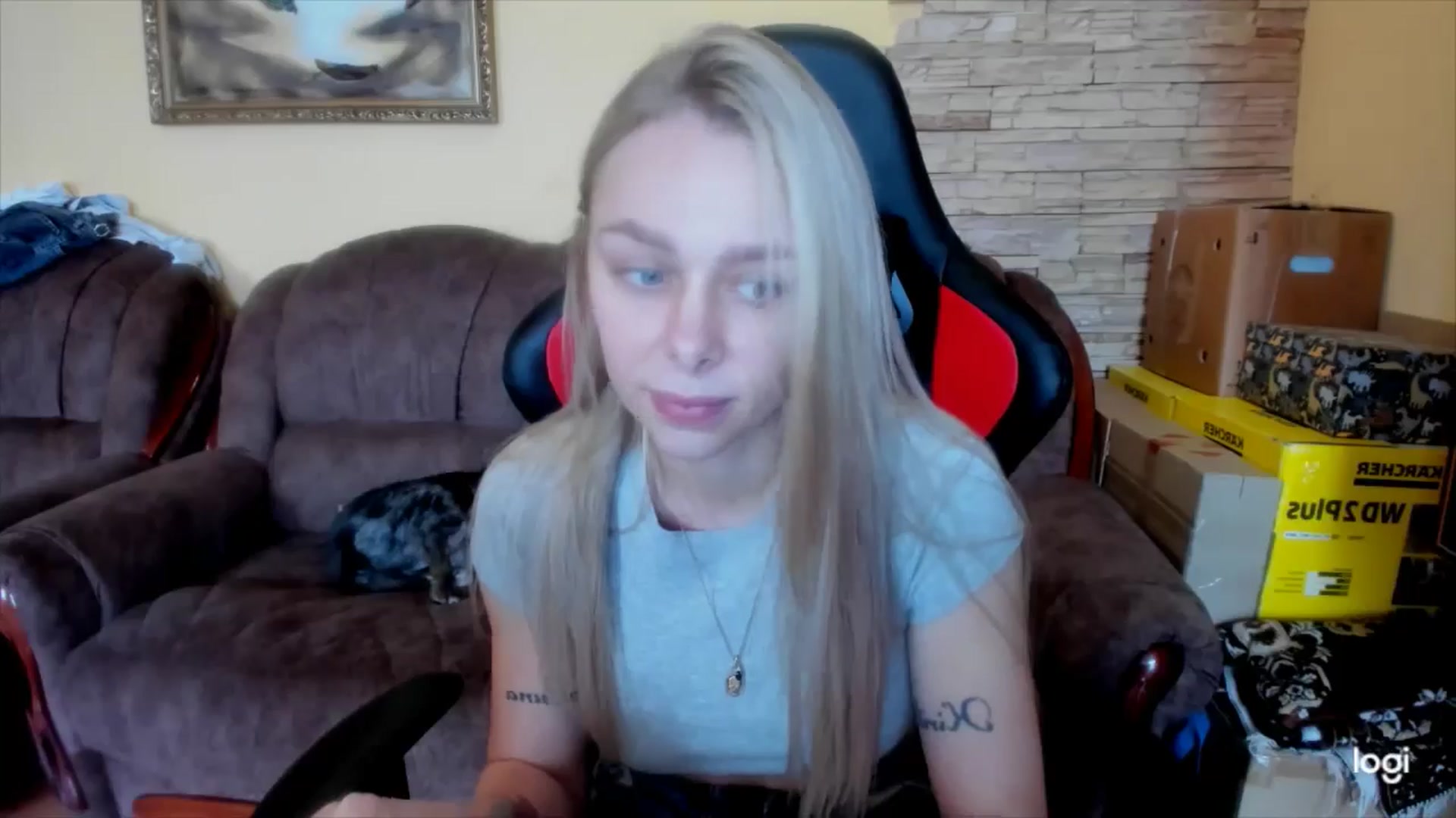 Gallery image thumbnail from YourPupsik's myfreecams stream on, 05/27/2025, 10:01 image 11 of 20