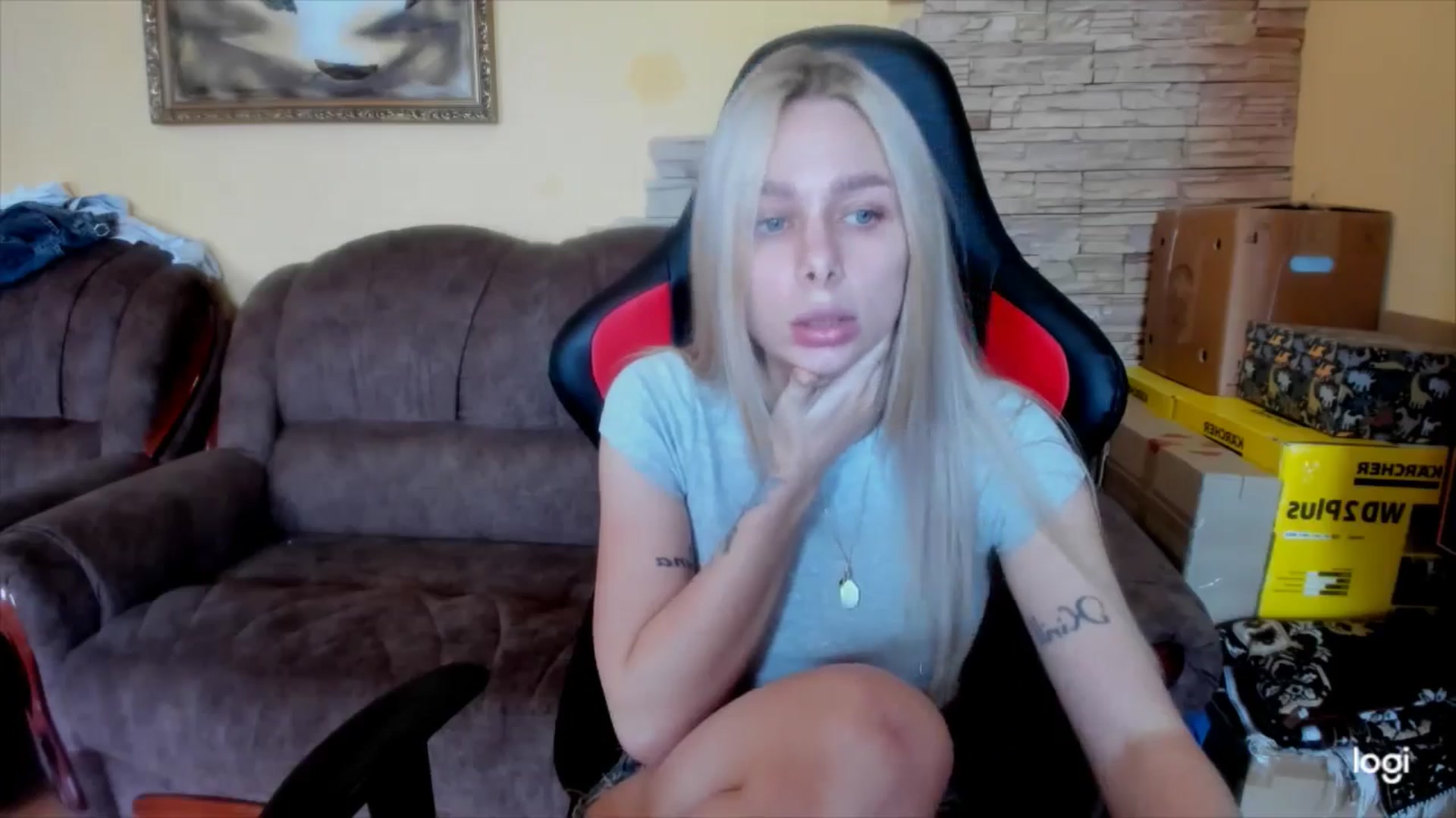 Gallery image thumbnail from YourPupsik's myfreecams stream on, 05/27/2025, 10:01 image 9 of 20
