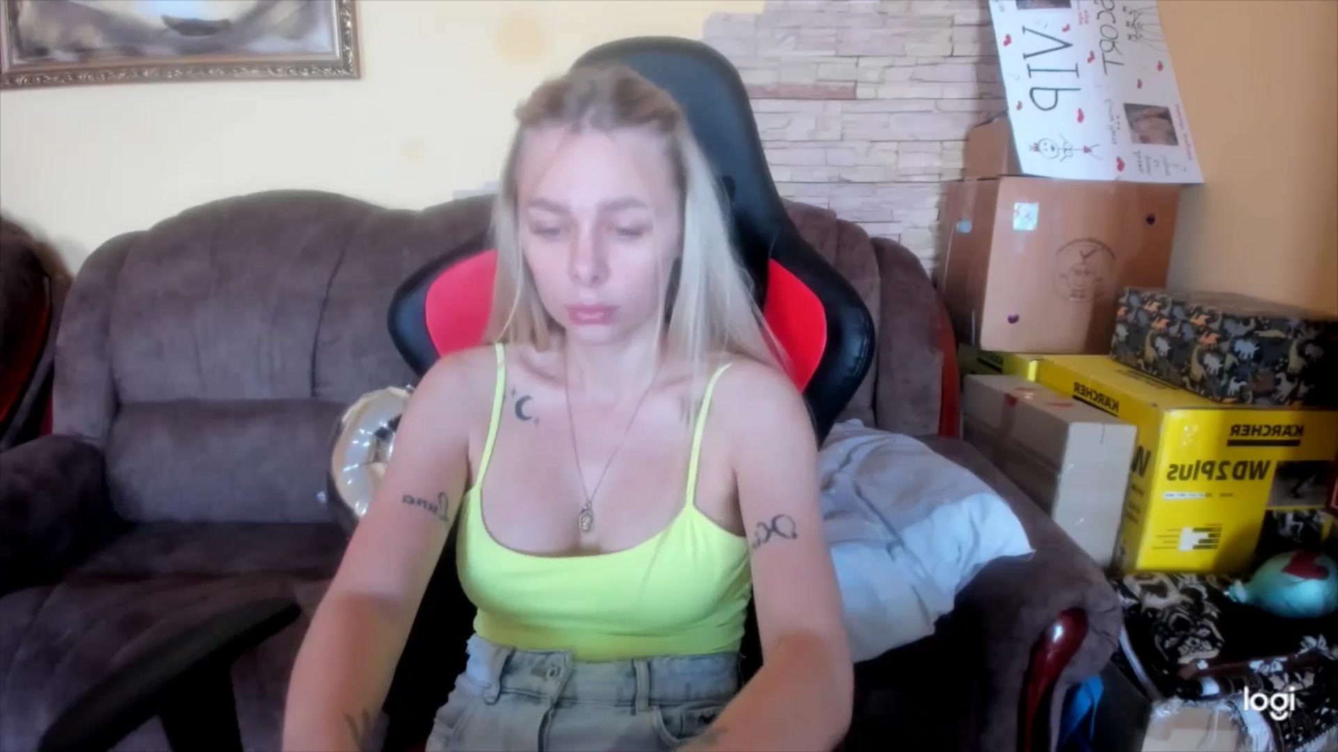 Gallery image thumbnail from YourPupsik's myfreecams stream on, 06/07/2025, 10:28 image 20 of 20