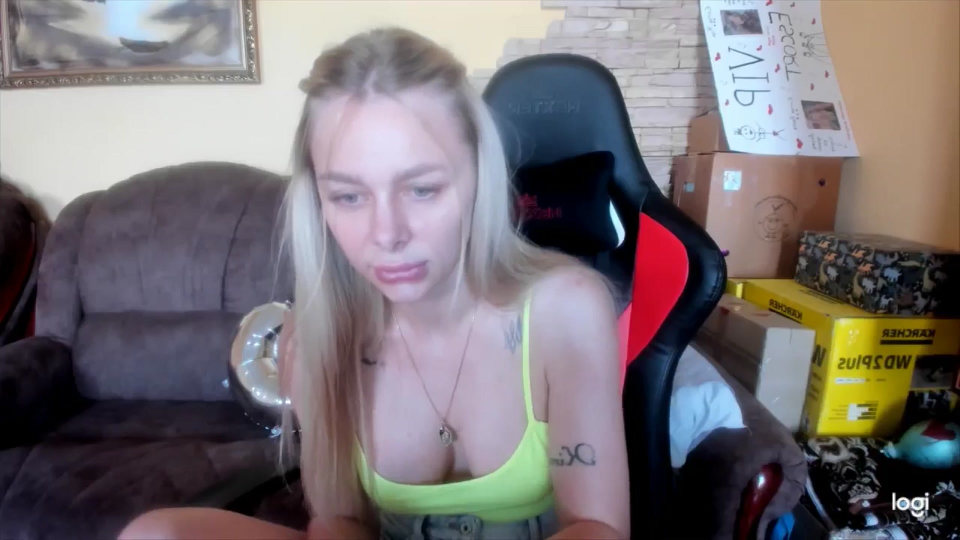 Gallery image thumbnail from YourPupsik's myfreecams stream on, 06/07/2025, 10:28 image 8 of 20
