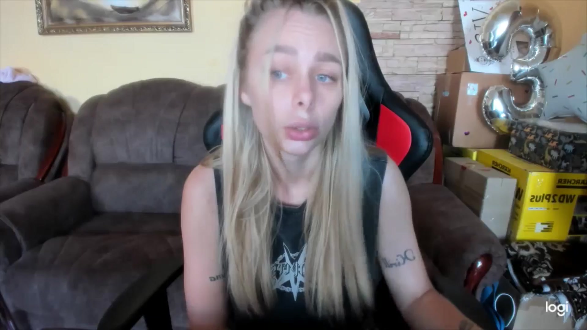 Gallery image thumbnail from YourPupsik's myfreecams stream on, 06/08/2025, 09:52 image 14 of 20