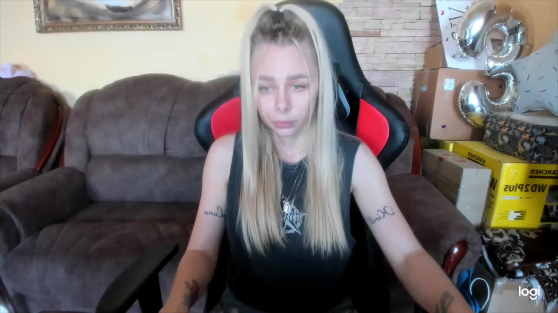 Gallery image thumbnail from YourPupsik's myfreecams stream on, 06/08/2025, 09:52 image 16 of 20