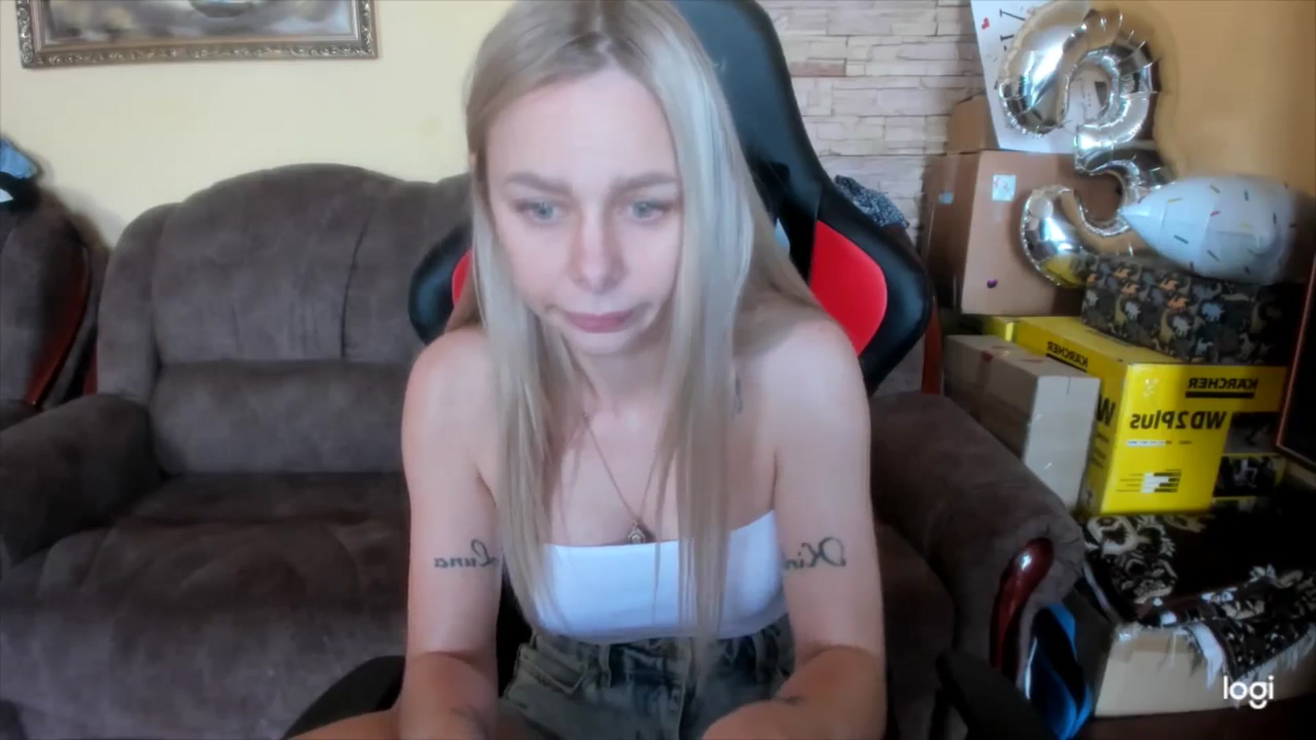 Gallery image thumbnail from YourPupsik's myfreecams stream on, 06/12/2025, 09:07 image 12 of 20