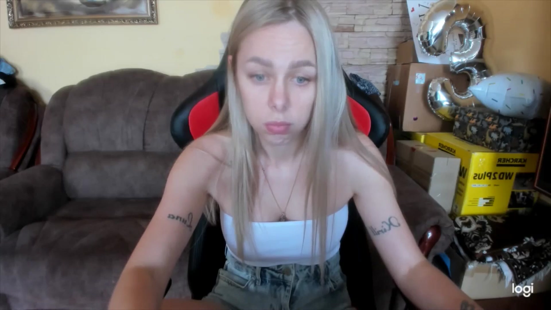 Gallery image thumbnail from YourPupsik's myfreecams stream on, 06/12/2025, 09:07 image 7 of 20