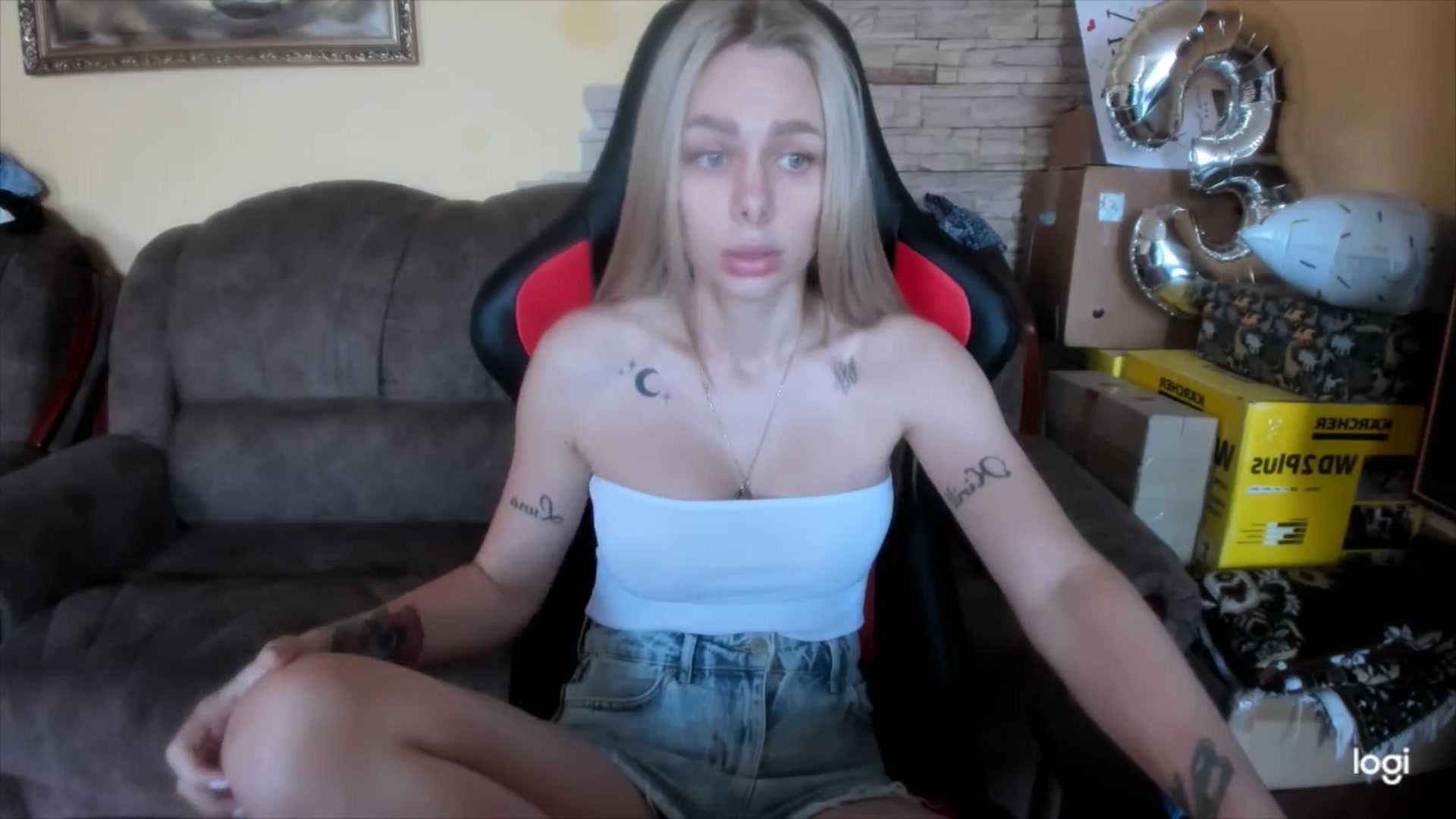 Gallery image thumbnail from YourPupsik's myfreecams stream on, 06/12/2025, 10:48 image 4 of 20