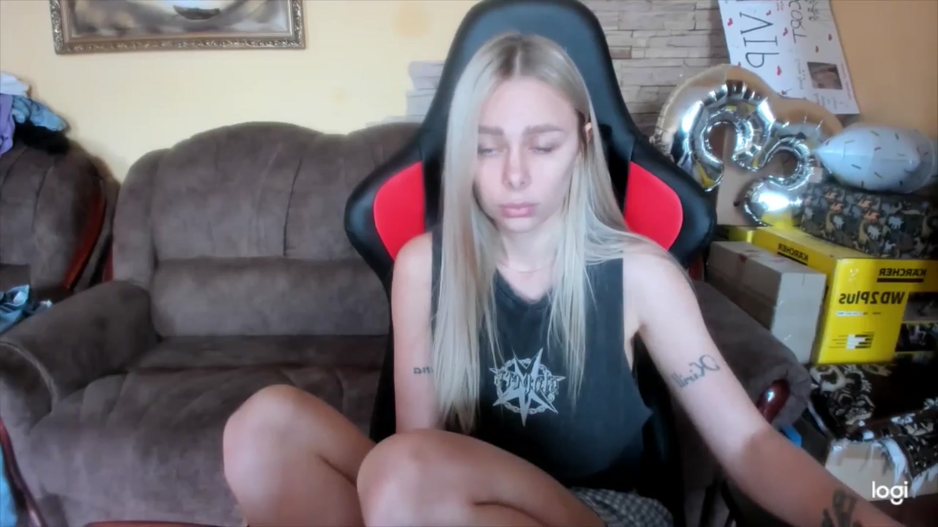 Gallery image thumbnail from YourPupsik's myfreecams stream on, 06/13/2025, 09:58 image 14 of 20