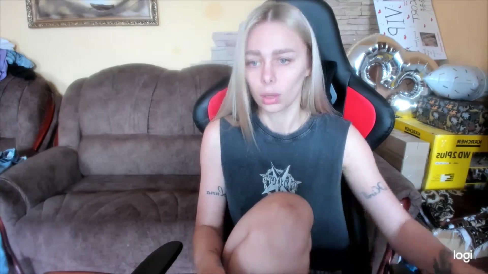 Gallery image thumbnail from YourPupsik's myfreecams stream on, 06/13/2025, 09:58 image 16 of 20