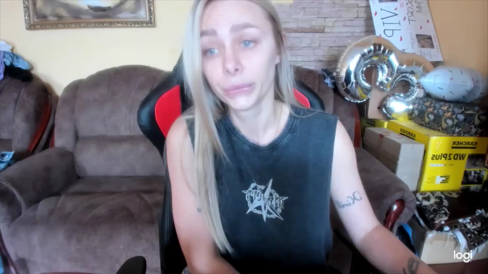 Gallery image thumbnail from YourPupsik's myfreecams stream on, 06/13/2025, 10:52 image 15 of 20