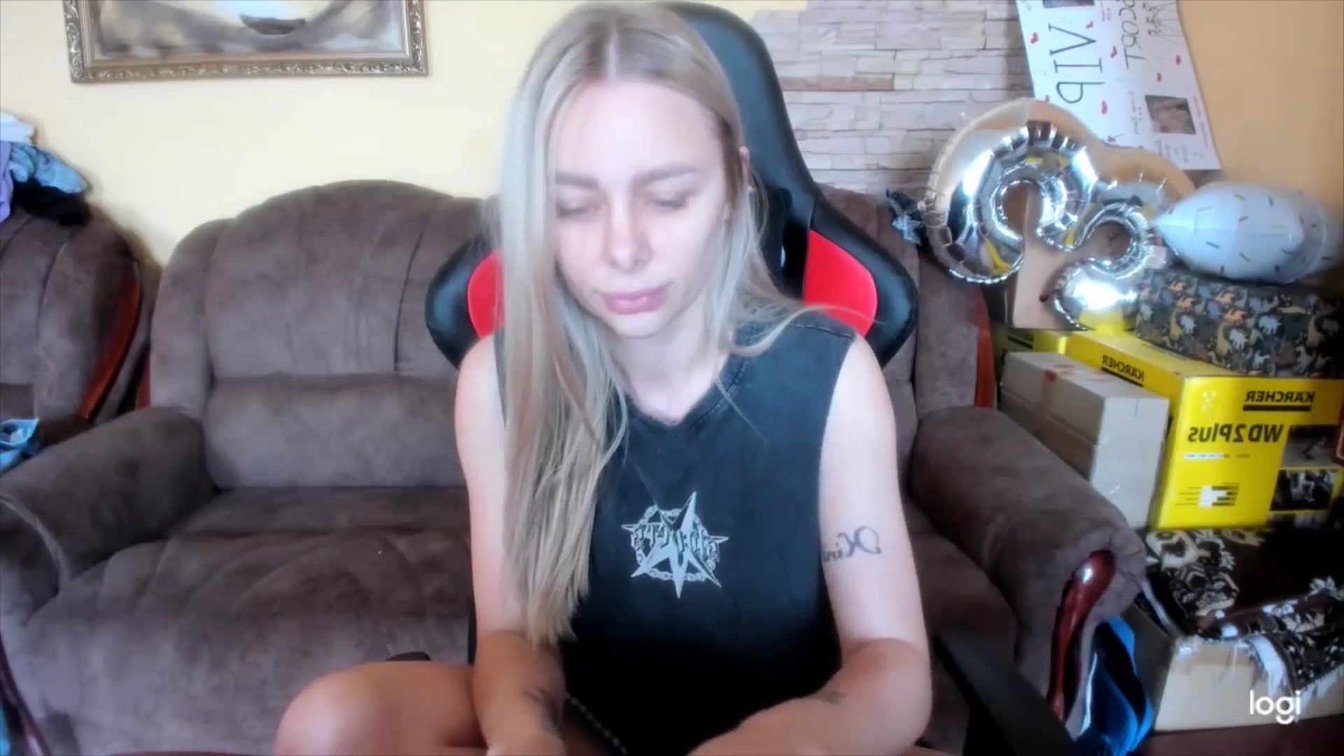 Gallery image thumbnail from YourPupsik's myfreecams stream on, 06/13/2025, 10:52 image 19 of 20
