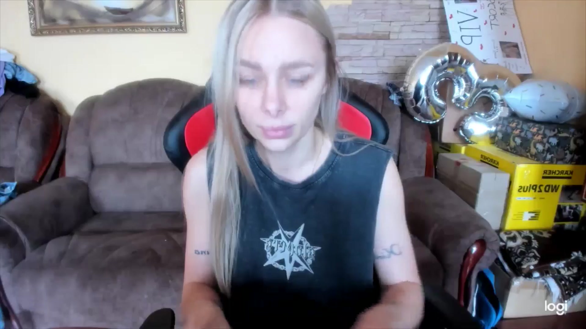 Gallery image thumbnail from YourPupsik's myfreecams stream on, 06/13/2025, 10:52 image 14 of 20