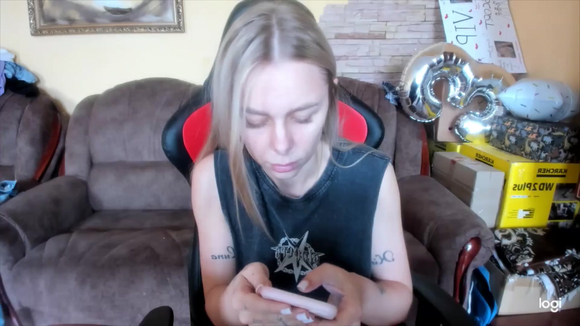 Gallery image thumbnail from YourPupsik's myfreecams stream on, 06/13/2025, 10:52 image 13 of 20