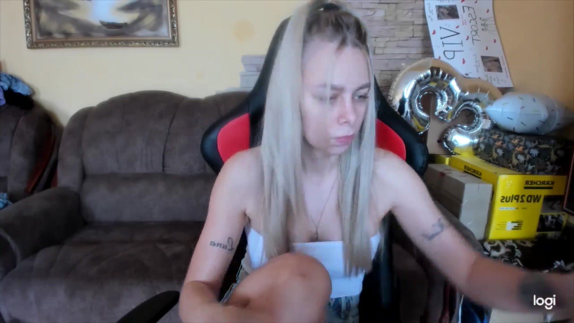 Gallery image thumbnail from YourPupsik's myfreecams stream on, 06/14/2025, 09:35 image 18 of 20