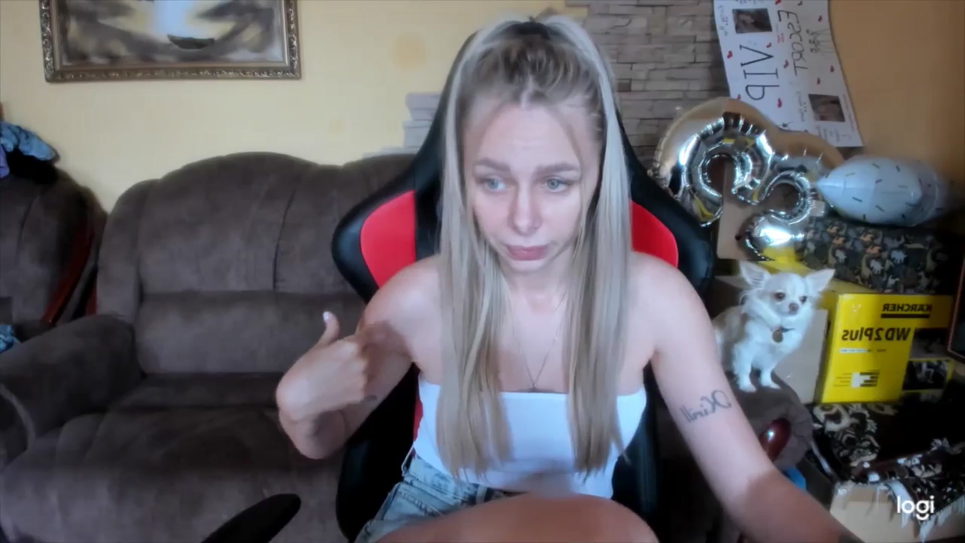 Gallery image thumbnail from YourPupsik's myfreecams stream on, 06/14/2025, 11:00 image 4 of 20