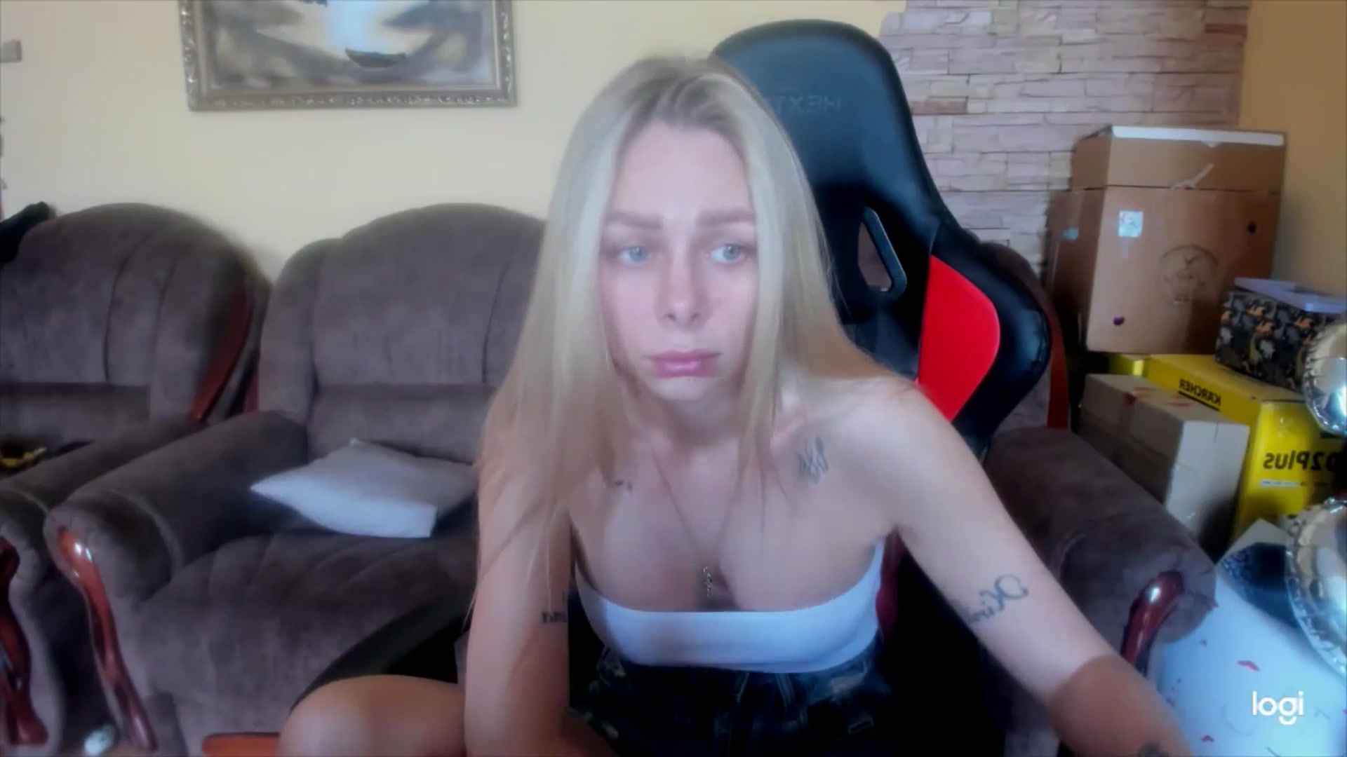 Gallery image thumbnail from YourPupsik's myfreecams stream on, 06/25/2025, 11:43 image 10 of 20