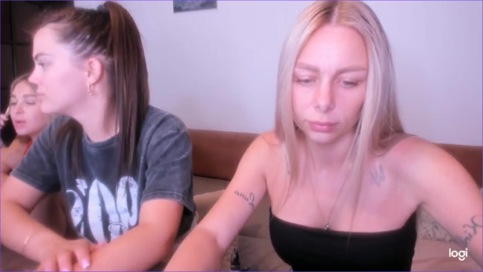 Gallery image thumbnail from YourPupsik's myfreecams stream on, 07/11/2025, 09:11 image 12 of 20