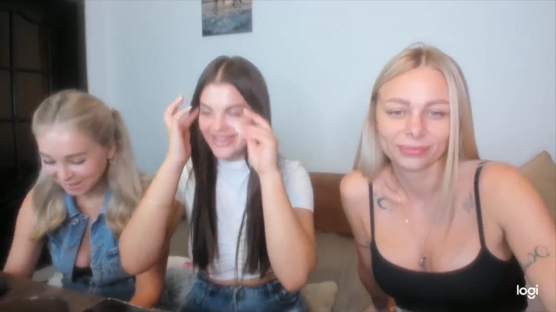 Gallery image thumbnail from YourPupsik's myfreecams stream on, 07/16/2025, 07:33 image 14 of 20