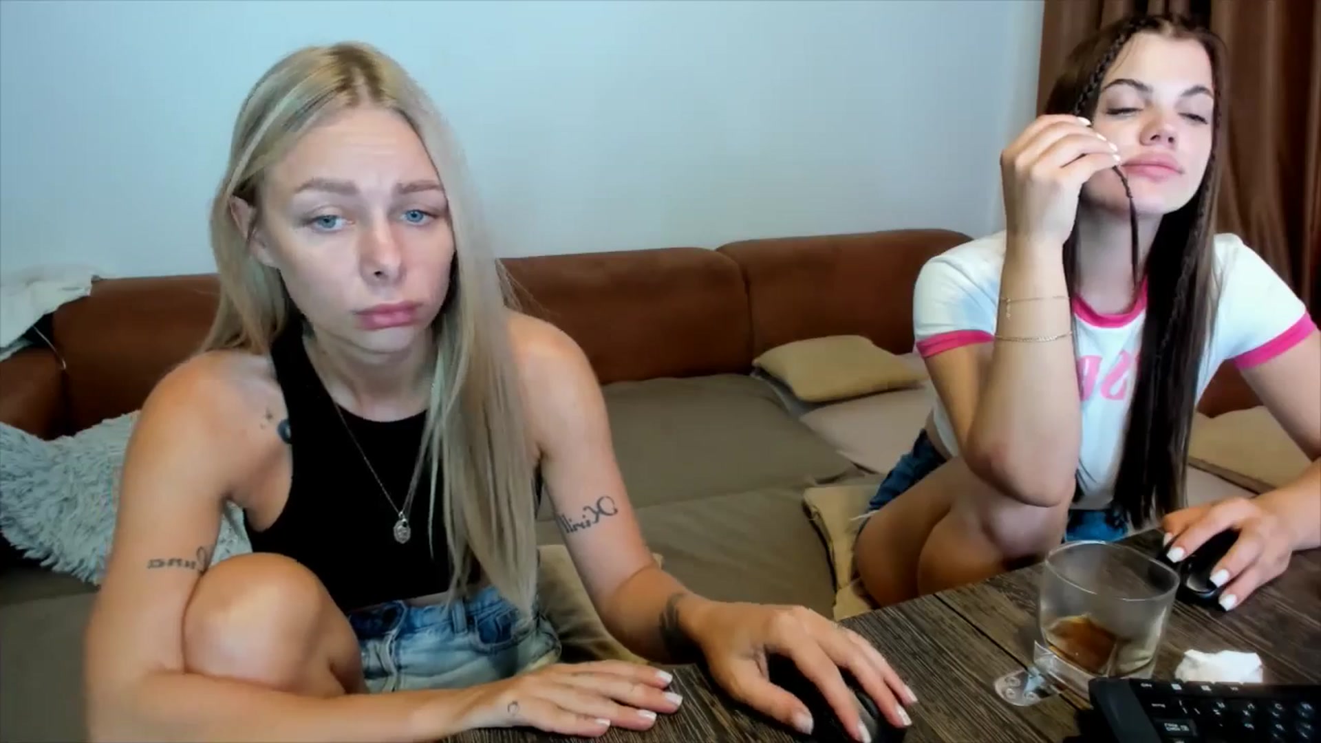 Gallery image thumbnail from YourPupsik's myfreecams stream on, 07/22/2025, 08:44 image 12 of 20