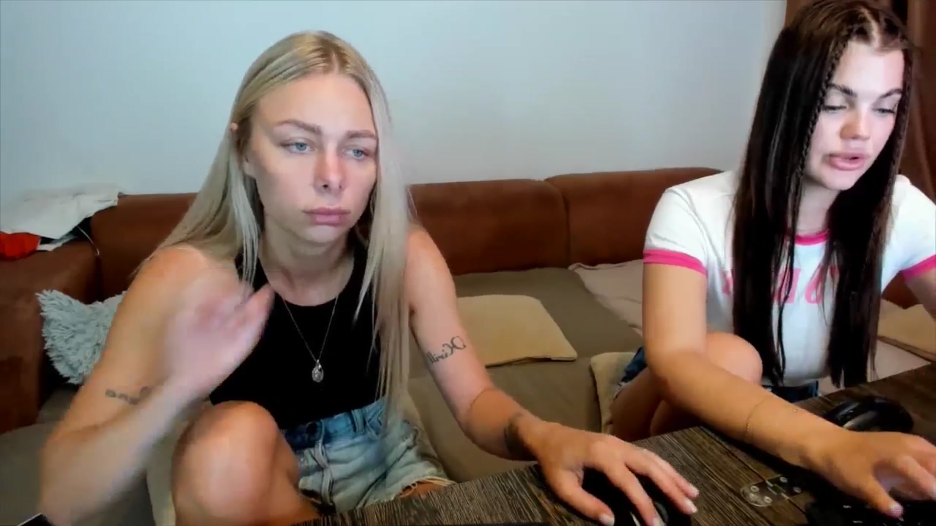 Gallery image thumbnail from YourPupsik's myfreecams stream on, 07/22/2025, 09:32 image 7 of 20