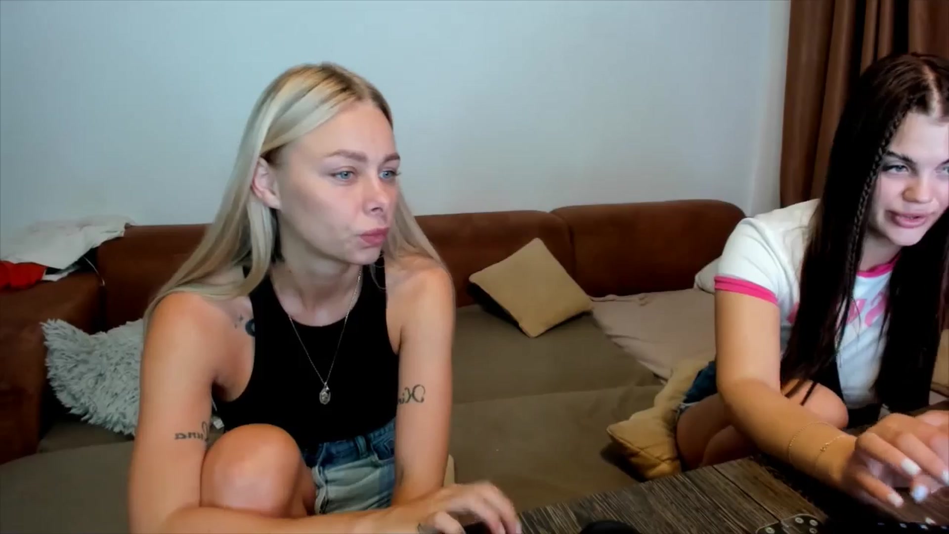 Gallery image thumbnail from YourPupsik's myfreecams stream on, 07/22/2025, 10:58 image 2 of 20