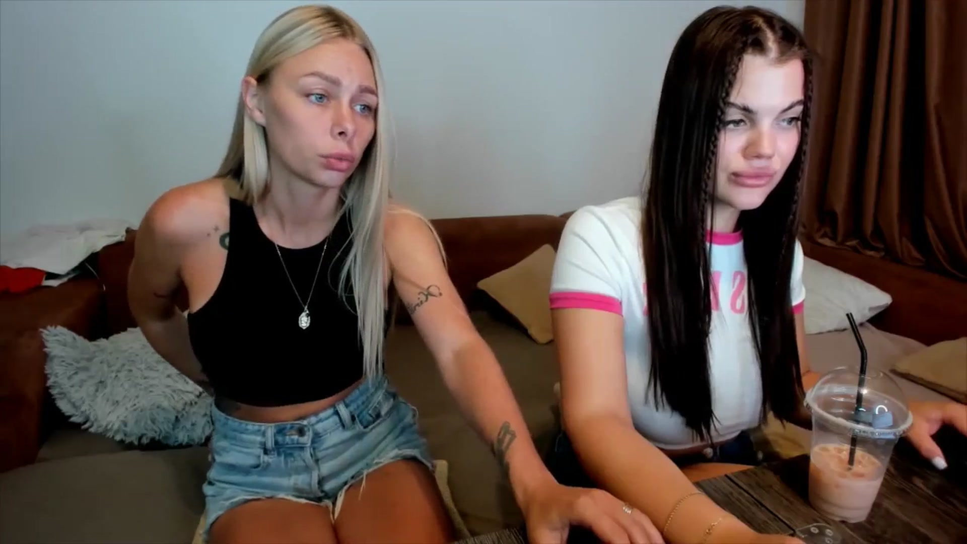Gallery image thumbnail from YourPupsik's myfreecams stream on, 07/22/2025, 10:58 image 16 of 20