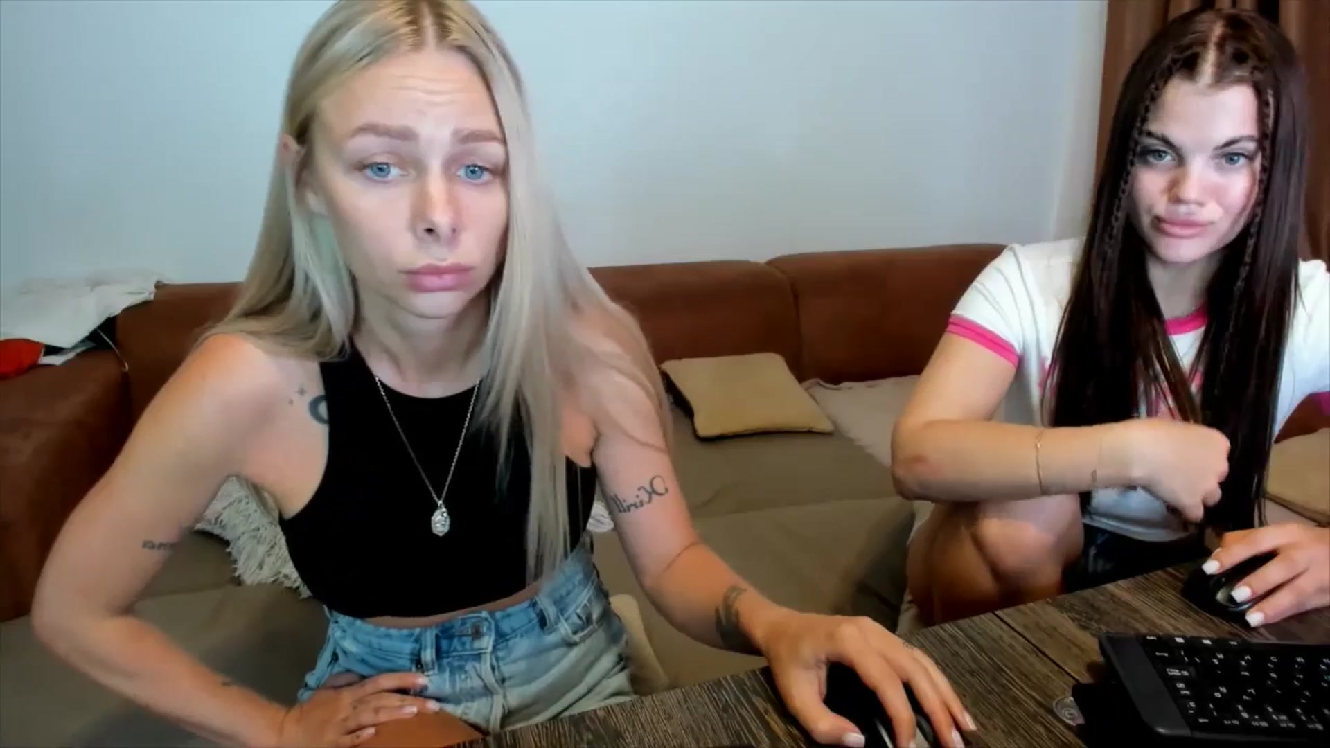 Gallery image thumbnail from YourPupsik's myfreecams stream on, 07/22/2025, 12:27 image 14 of 20