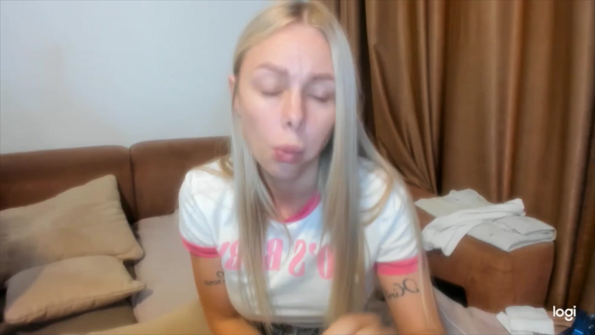 Gallery image thumbnail from YourPupsik's myfreecams stream on, 07/24/2025, 10:42 image 5 of 20