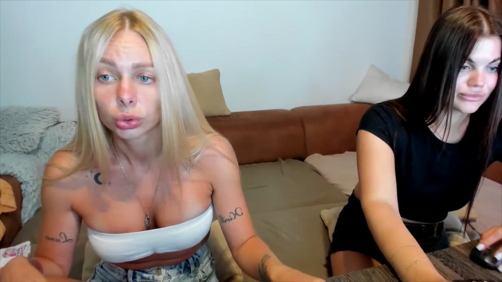 Gallery image thumbnail from YourPupsik's myfreecams stream on, 07/29/2025, 12:19 image 5 of 20