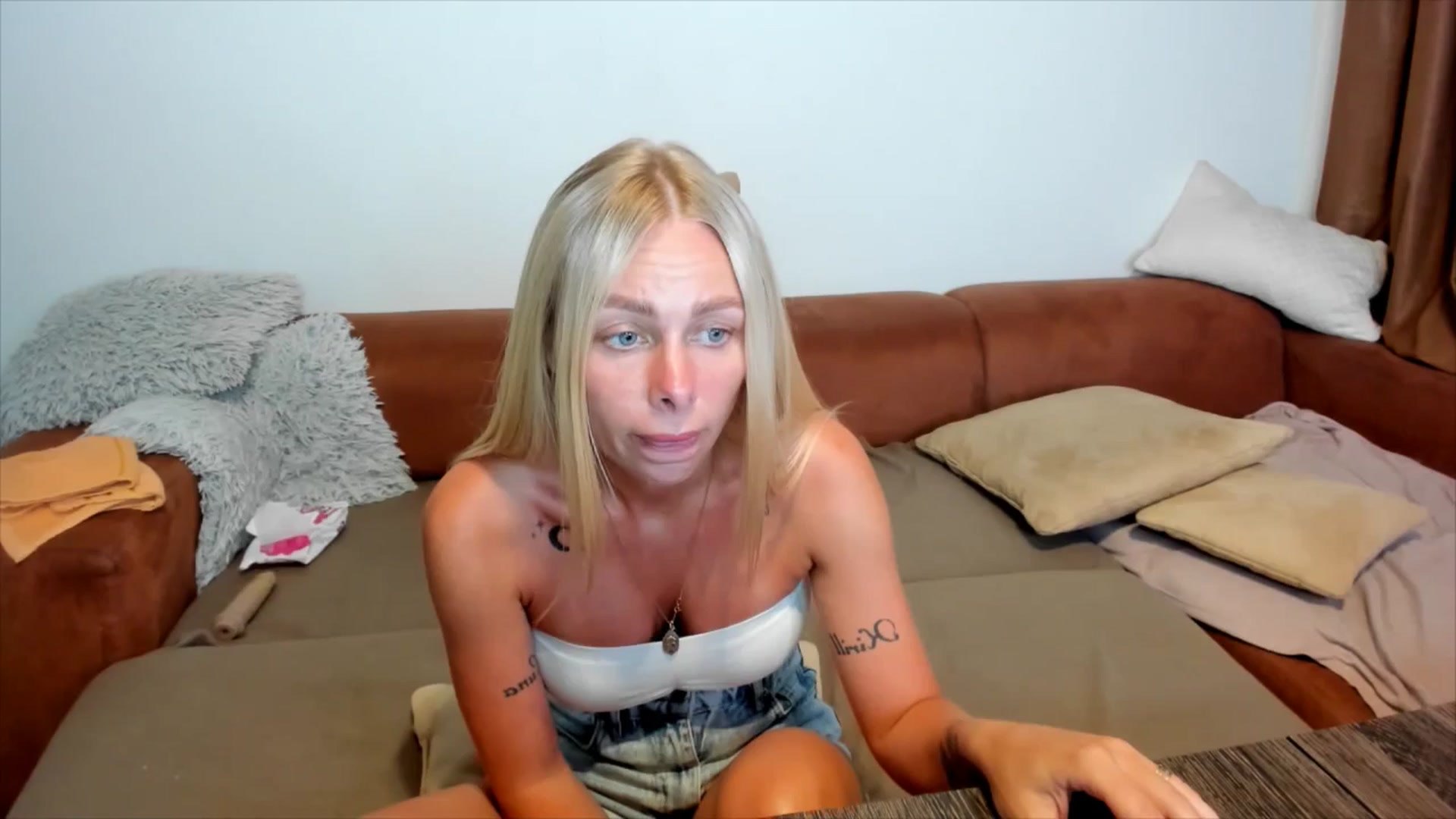 Gallery image thumbnail from YourPupsik's myfreecams stream on, 07/29/2025, 13:34 image 11 of 20