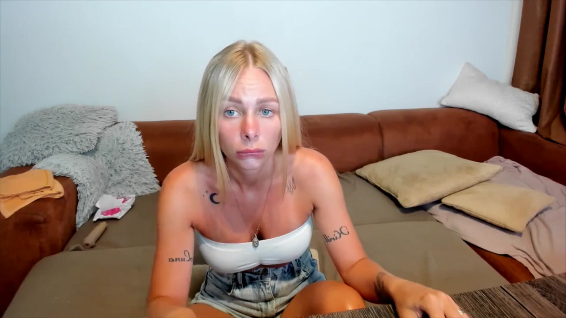 Gallery image thumbnail from YourPupsik's myfreecams stream on, 07/29/2025, 13:34 image 10 of 20