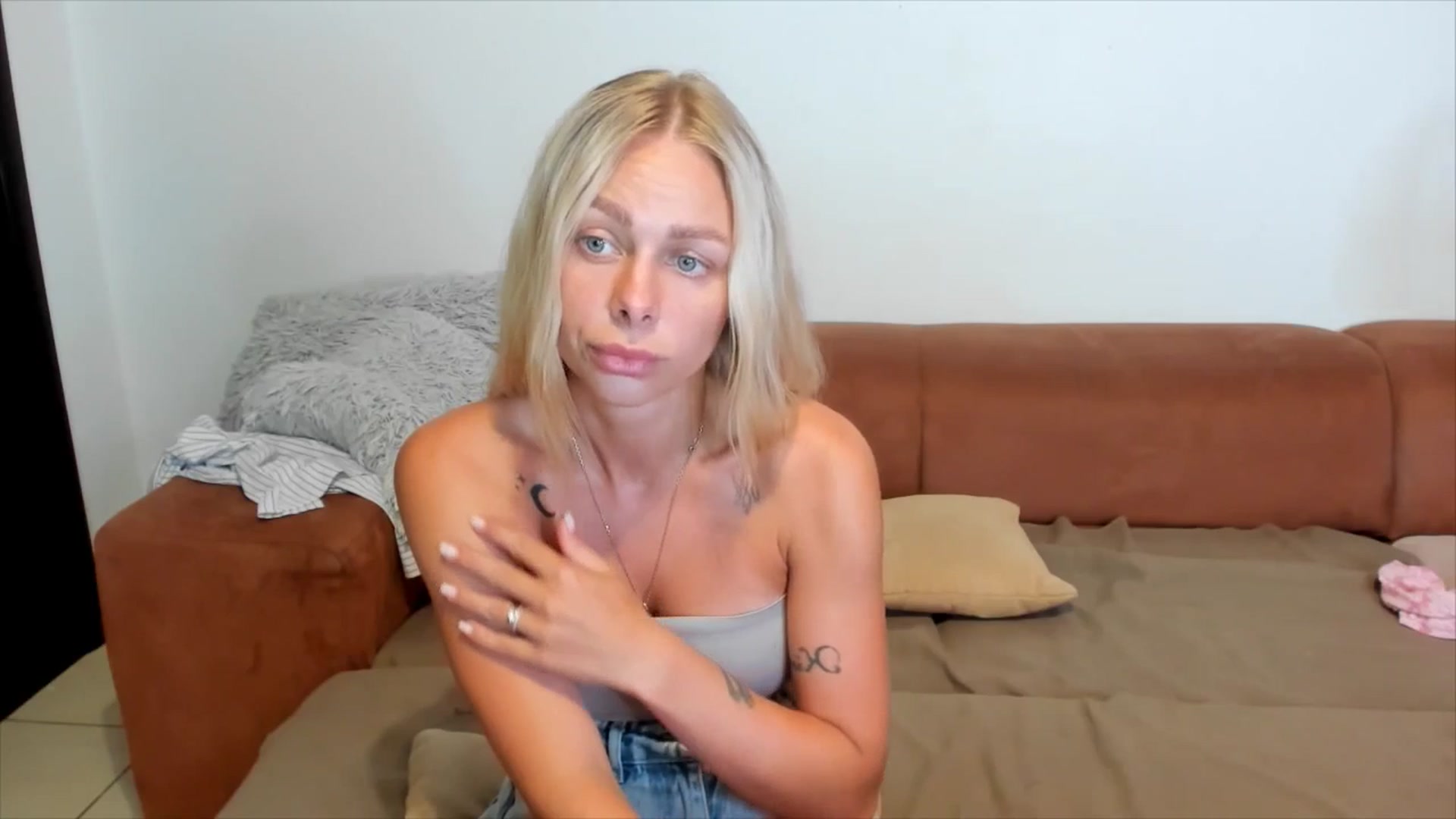 Gallery image thumbnail from YourPupsik's myfreecams stream on, 08/02/2025, 09:28 image 13 of 20