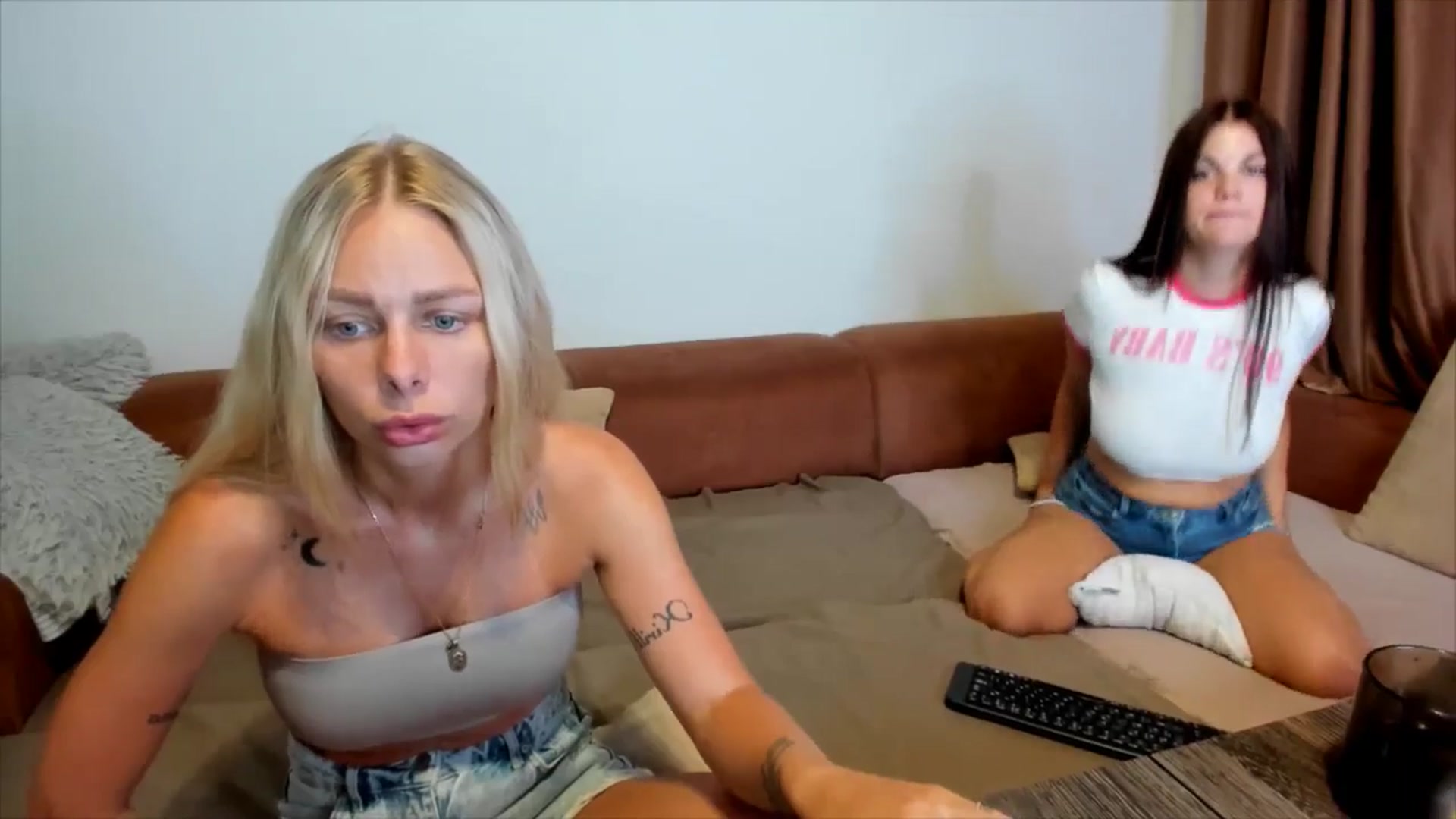 Gallery image thumbnail from YourPupsik's myfreecams stream on, 08/02/2025, 11:05 image 17 of 20