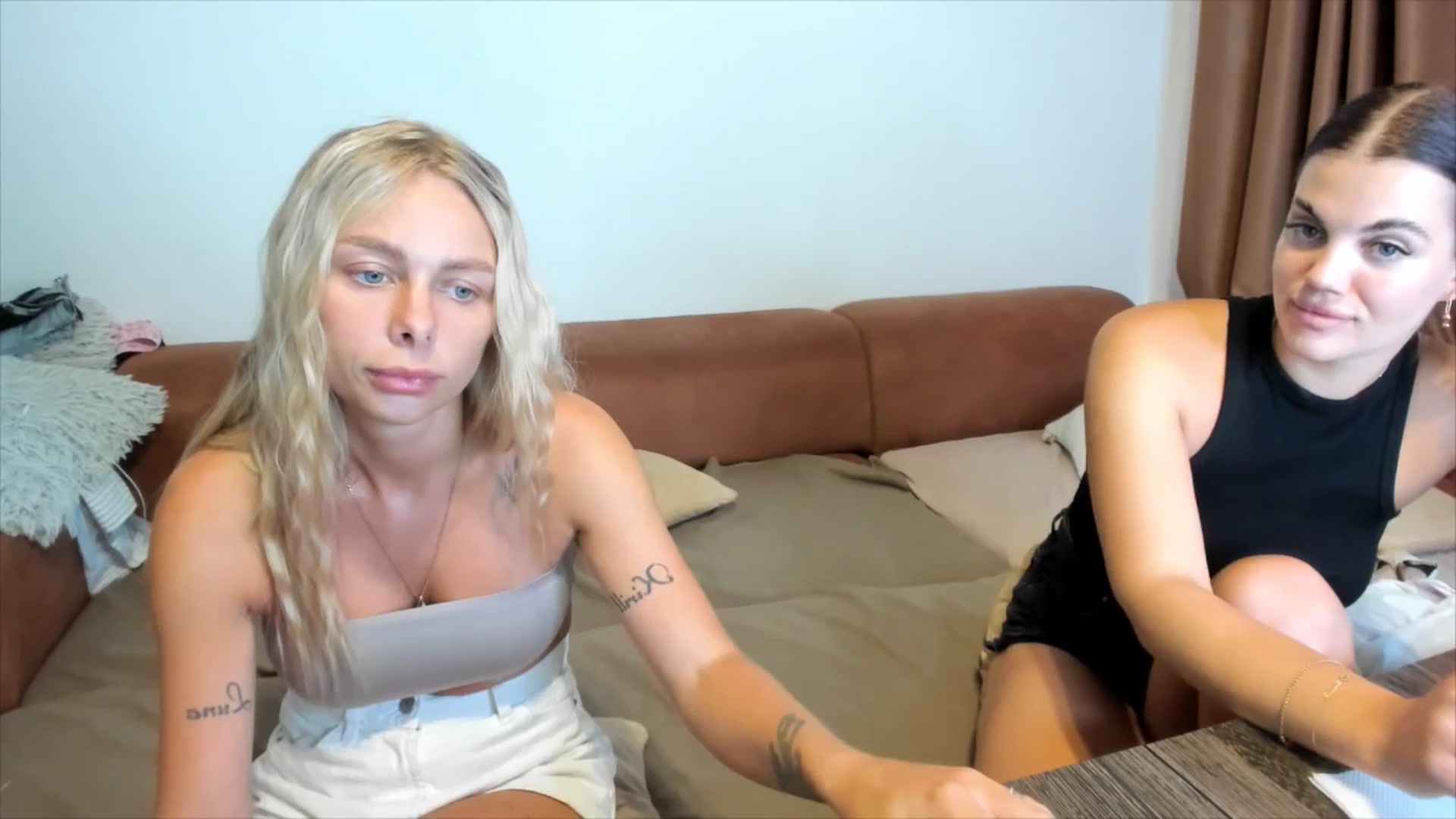 Gallery image thumbnail from YourPupsik's myfreecams stream on, 08/04/2025, 11:34 image 14 of 20