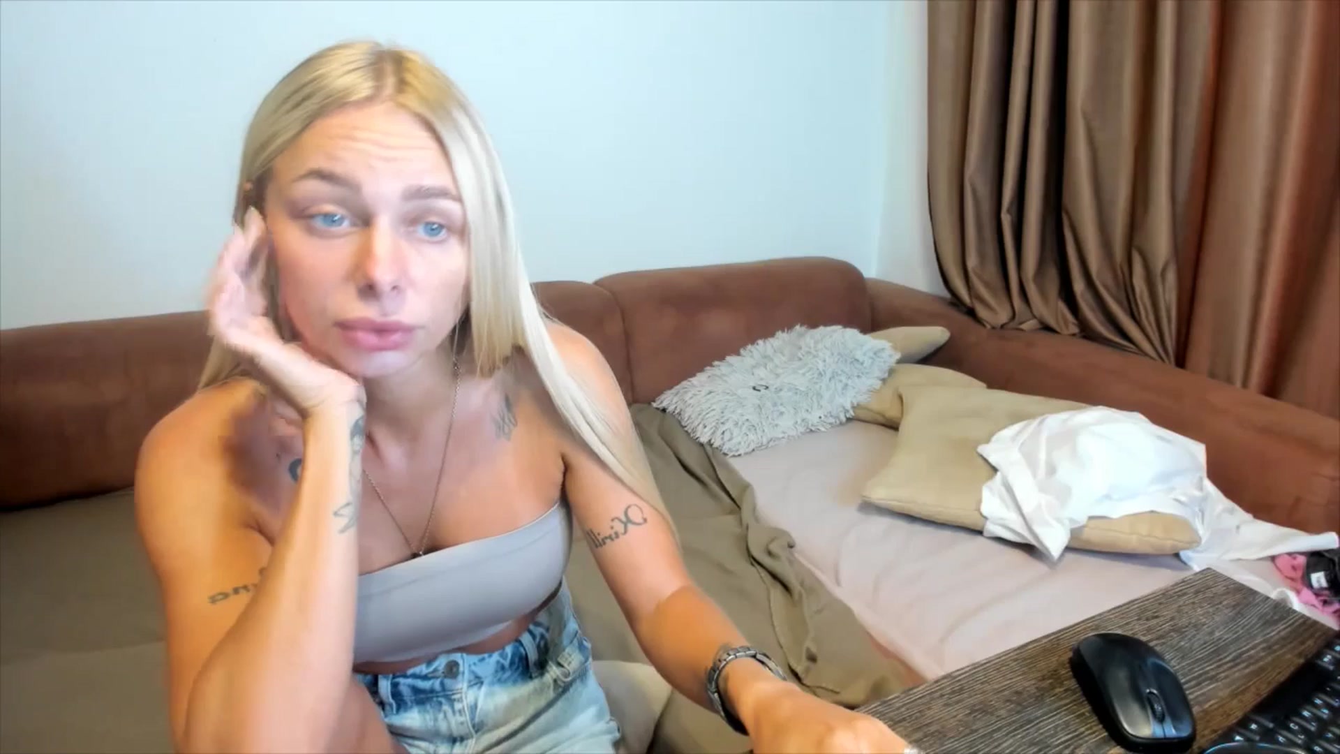 Gallery image thumbnail from YourPupsik's myfreecams stream on, 08/28/2025, 09:15 image 19 of 20