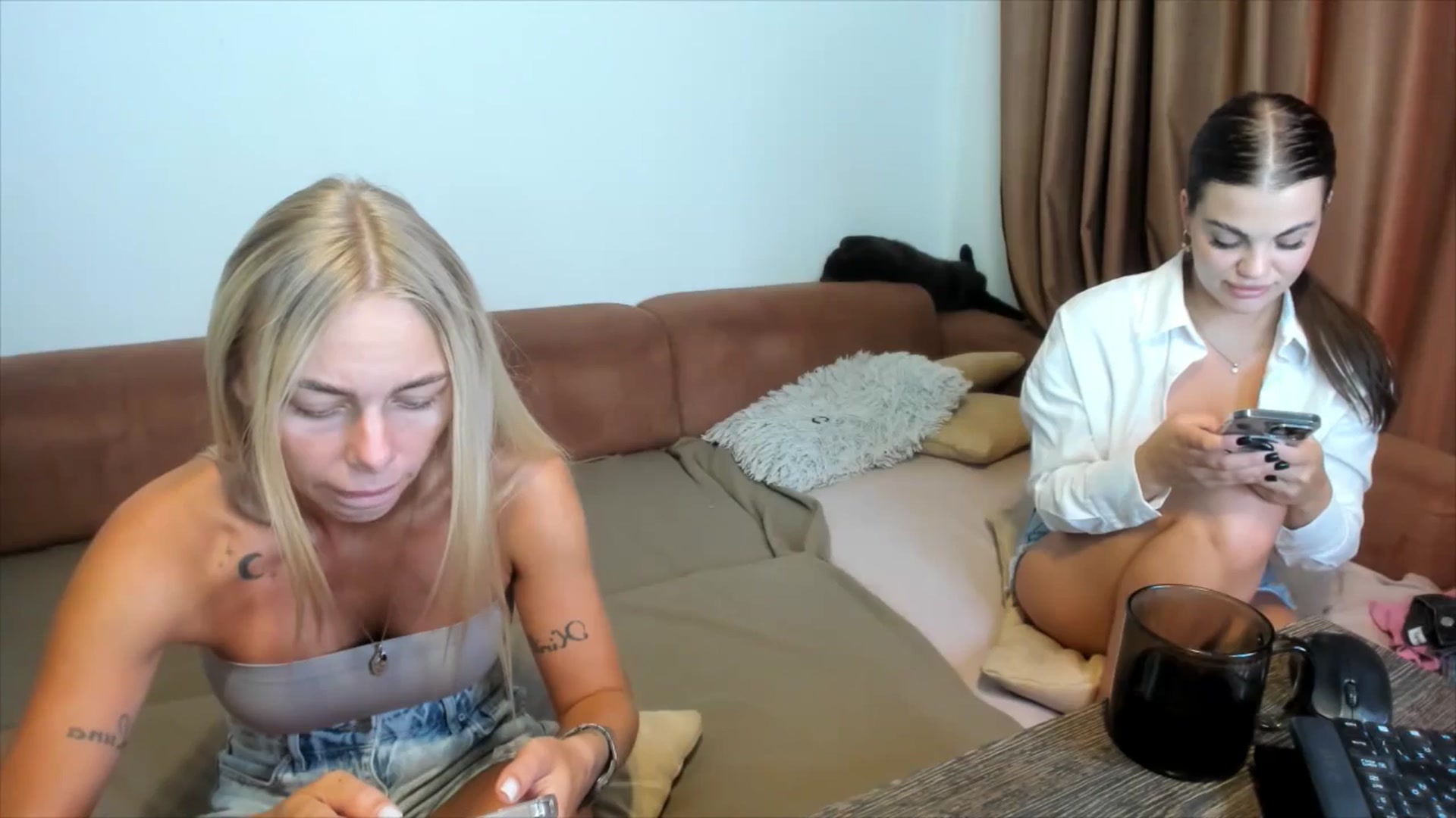 Gallery image thumbnail from YourPupsik's myfreecams stream on, 08/28/2025, 09:15 image 11 of 20