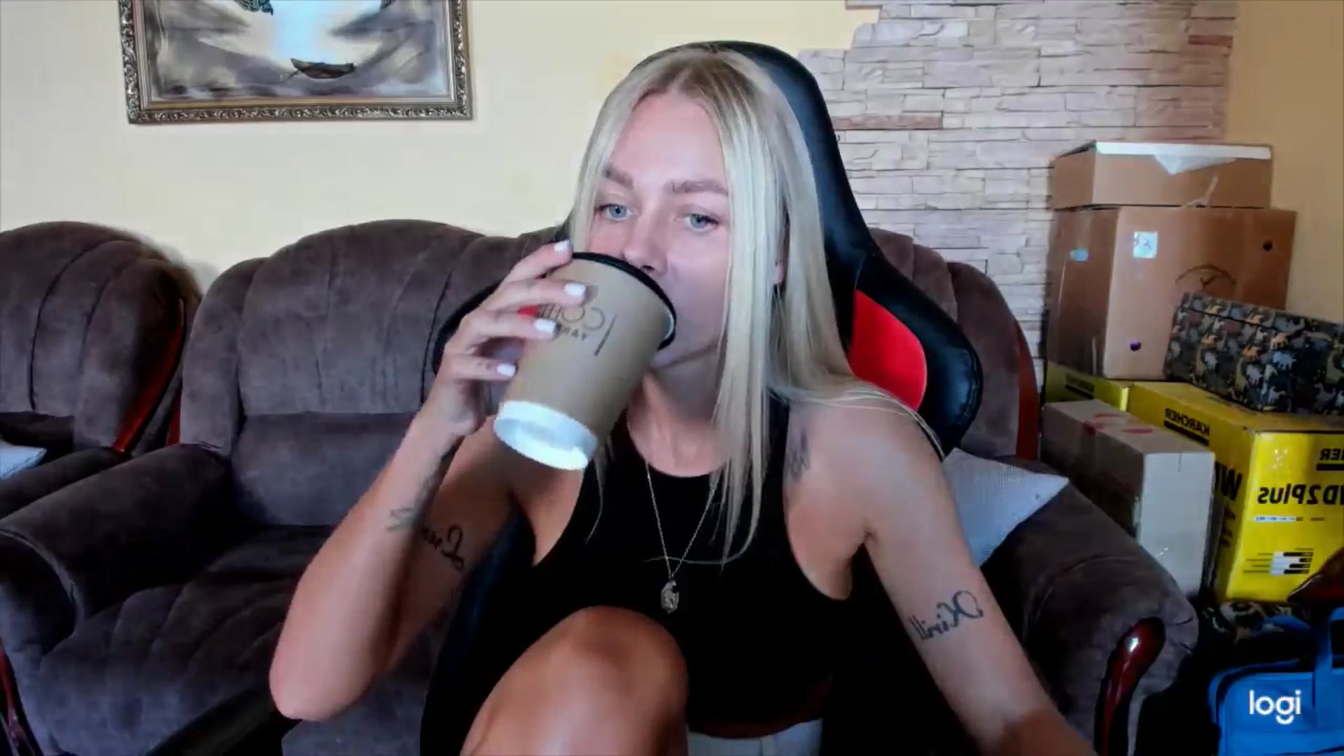 Gallery image thumbnail from YourPupsik's myfreecams stream on, 09/08/2025, 08:44 image 17 of 20
