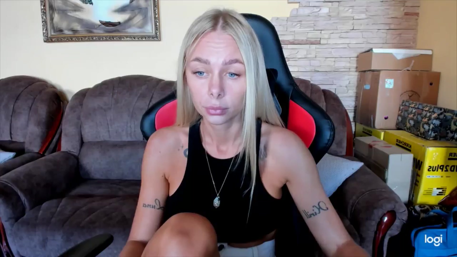 Gallery image thumbnail from YourPupsik's myfreecams stream on, 09/08/2025, 08:44 image 10 of 20