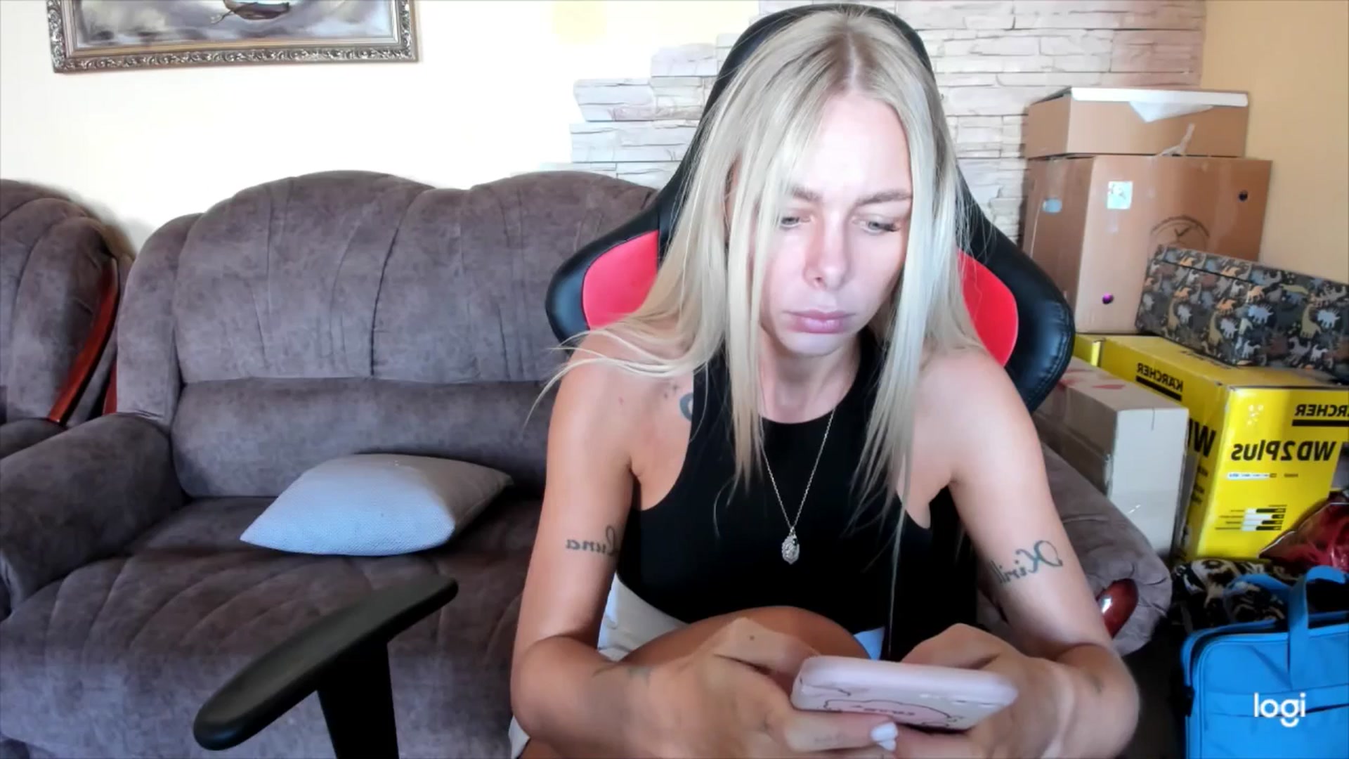 Gallery image thumbnail from YourPupsik's myfreecams stream on, 09/08/2025, 09:59 image 15 of 20