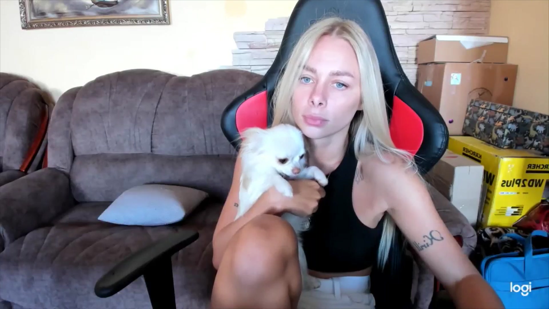 Gallery image thumbnail from YourPupsik's myfreecams stream on, 09/08/2025, 09:59 image 6 of 20