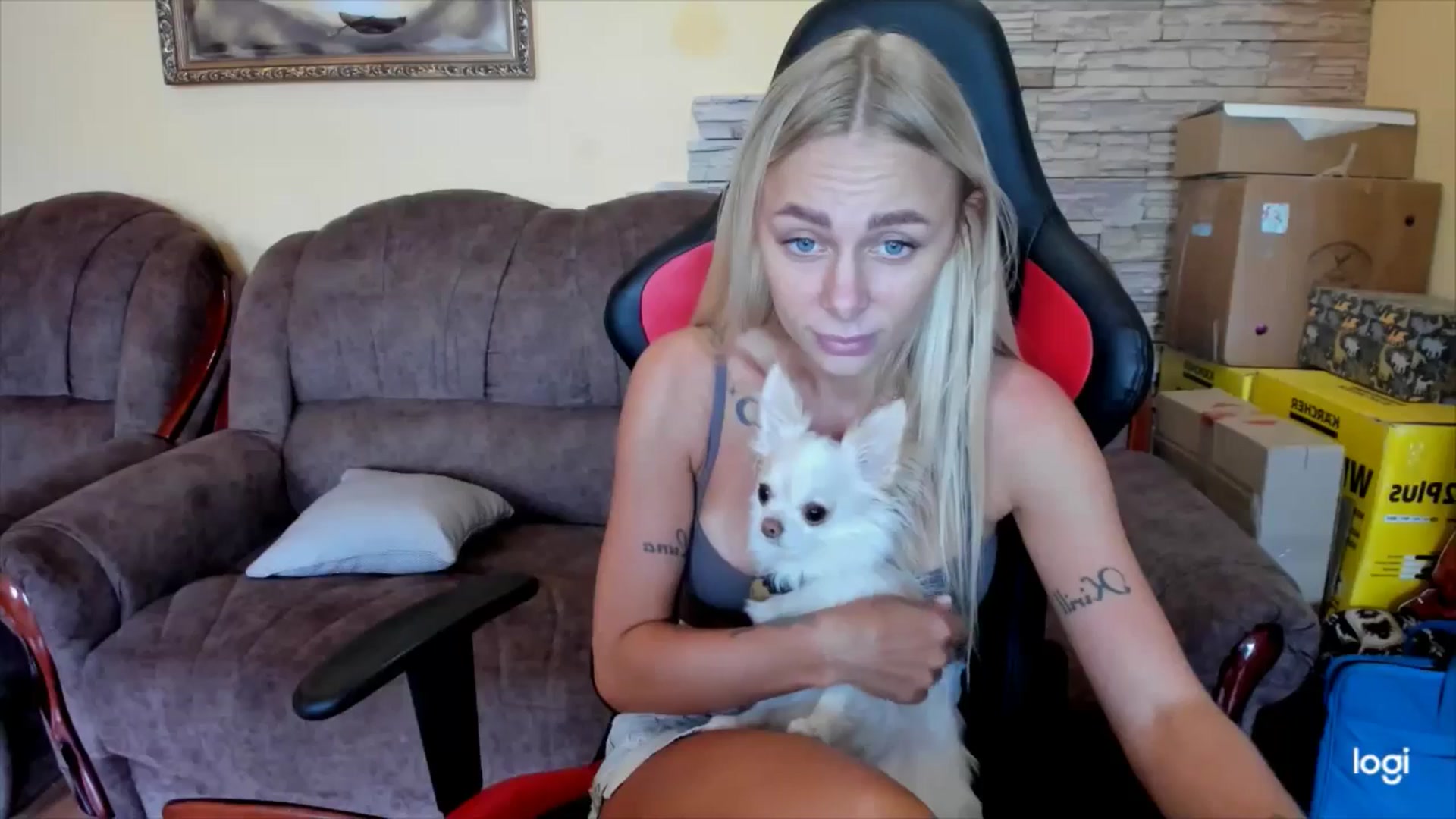 Gallery image thumbnail from YourPupsik's myfreecams stream on, 09/12/2025, 09:31 image 13 of 20