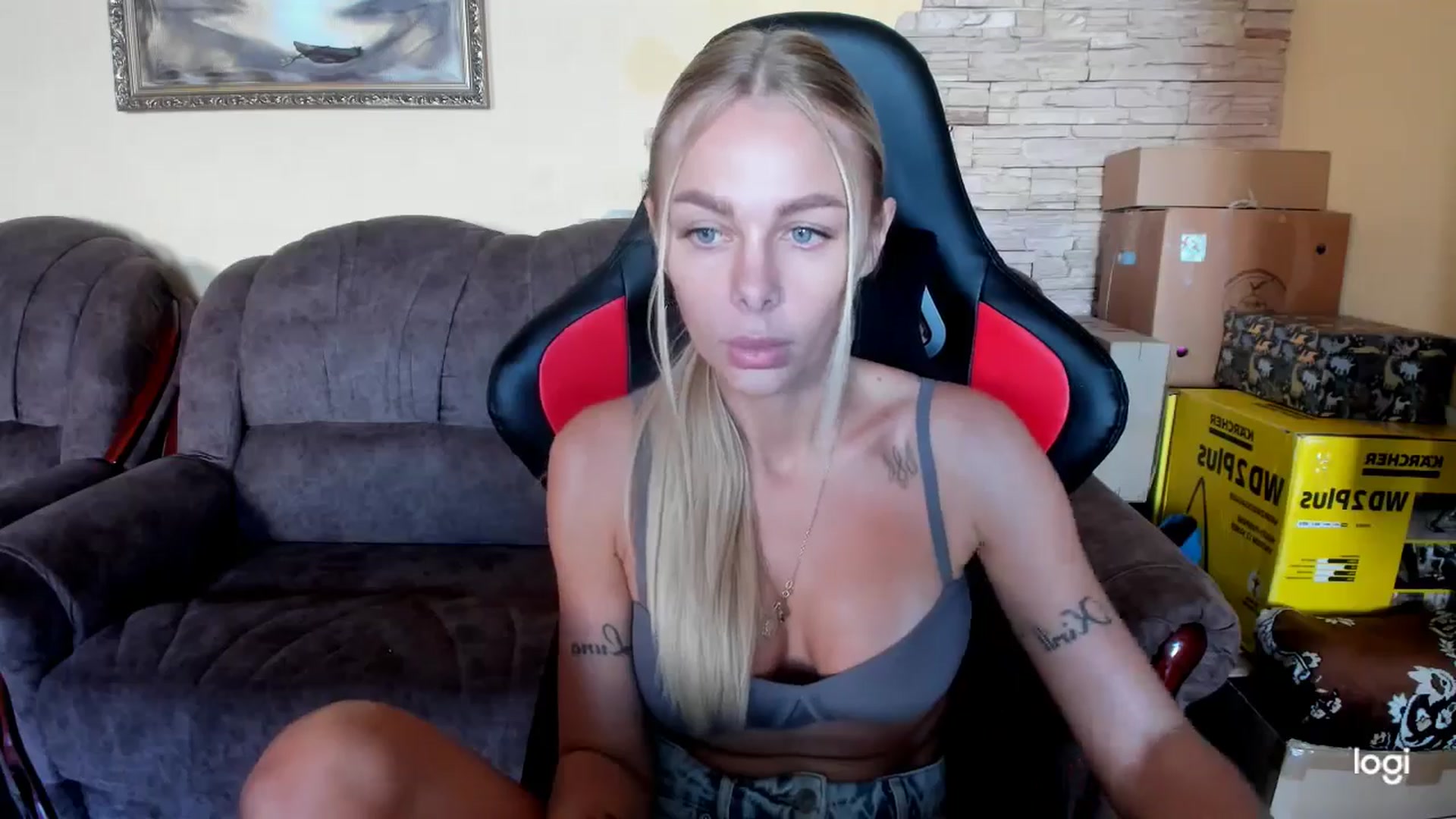 Gallery image thumbnail from YourPupsik's myfreecams stream on, 09/21/2025, 09:53 image 15 of 20