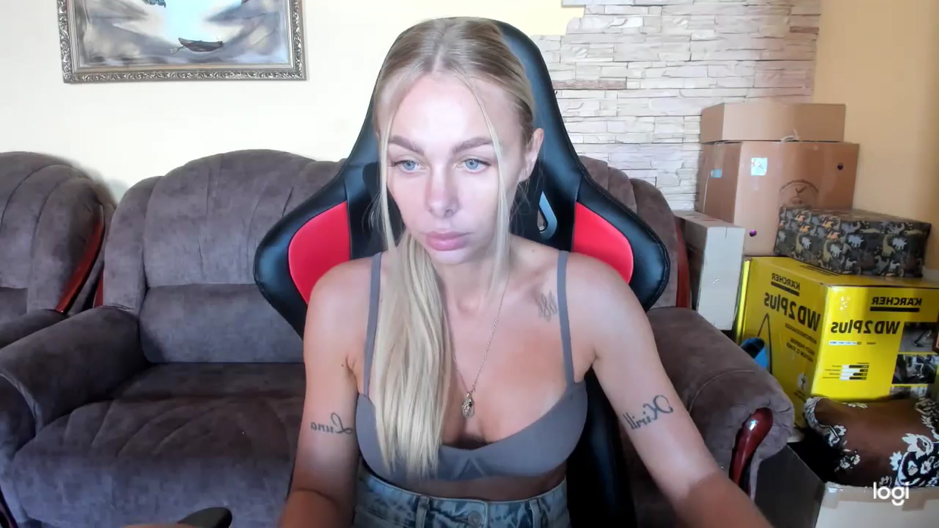 Gallery image thumbnail from YourPupsik's myfreecams stream on, 09/21/2025, 09:53 image 3 of 20