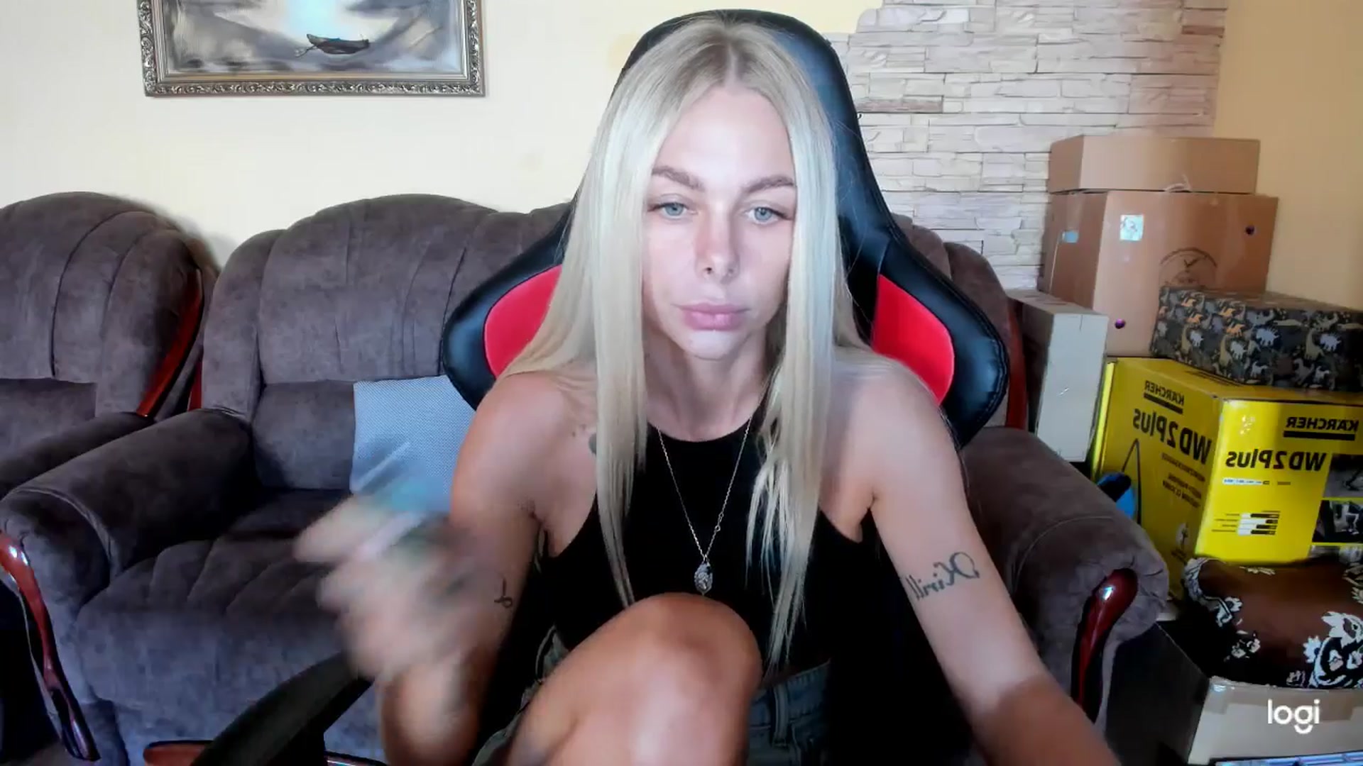 Gallery image thumbnail from YourPupsik's myfreecams stream on, 09/22/2025, 08:18 image 5 of 20