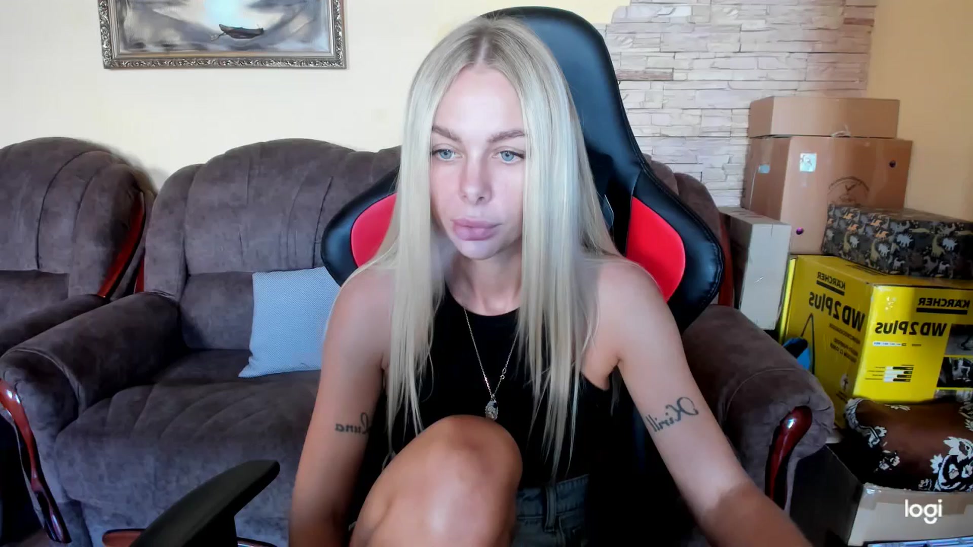 Gallery image thumbnail from YourPupsik's myfreecams stream on, 09/22/2025, 08:18 image 16 of 20