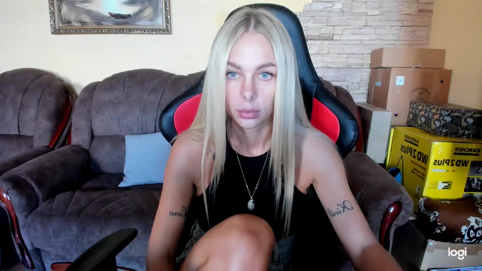 Gallery image thumbnail from YourPupsik's myfreecams stream on, 09/22/2025, 08:18 image 4 of 20