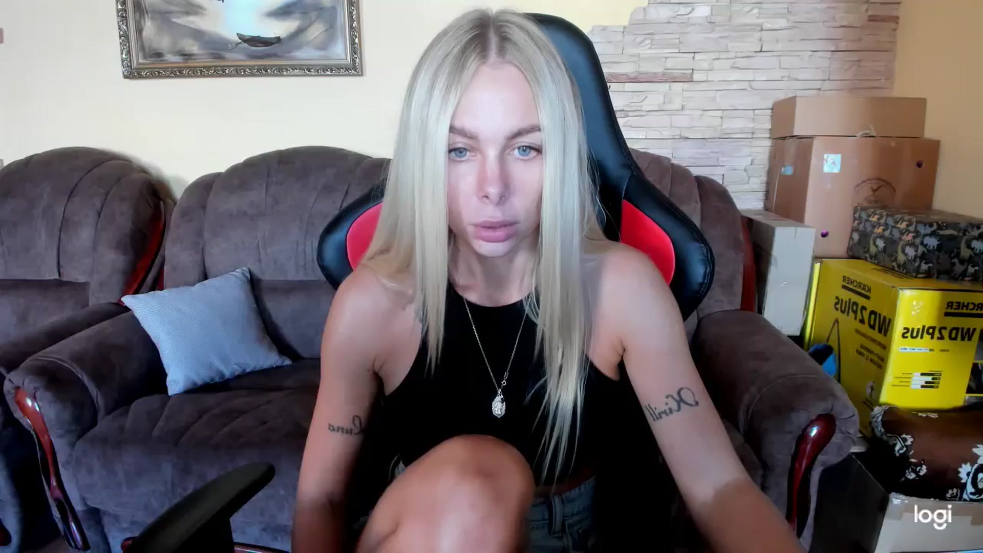 Gallery image thumbnail from YourPupsik's myfreecams stream on, 09/22/2025, 09:26 image 14 of 20