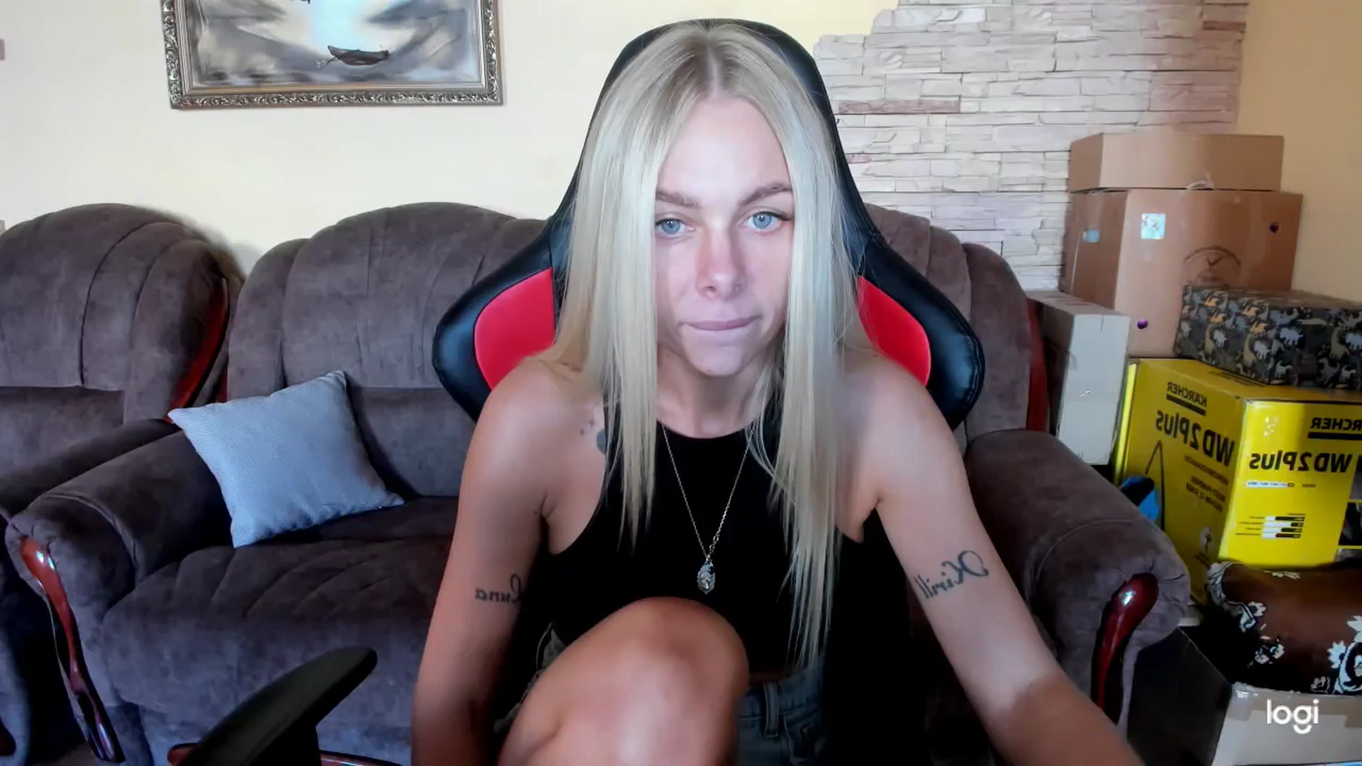 Gallery image thumbnail from YourPupsik's myfreecams stream on, 09/22/2025, 09:26 image 12 of 20